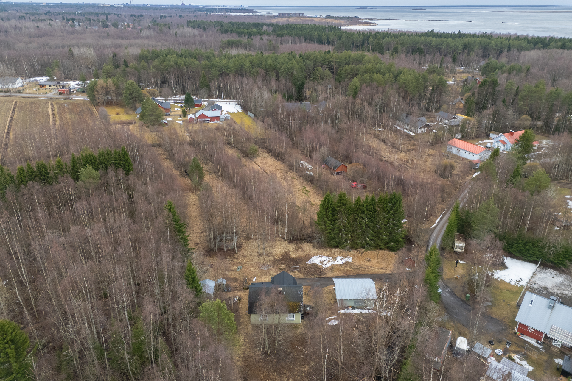 Holstintie 20, Kello, Oulu