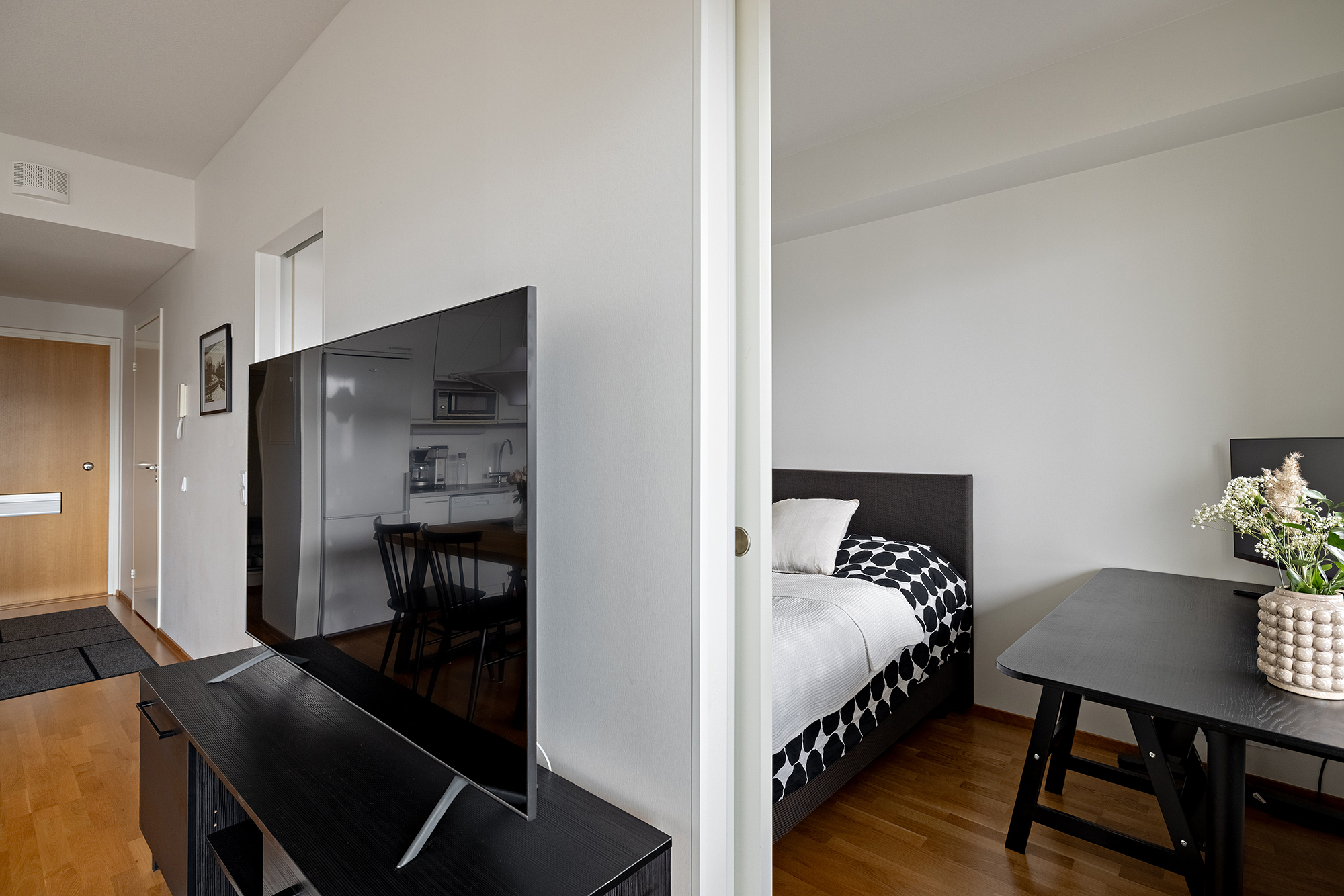 Kauppalinnankatu 1, Linnanmaa, Oulu