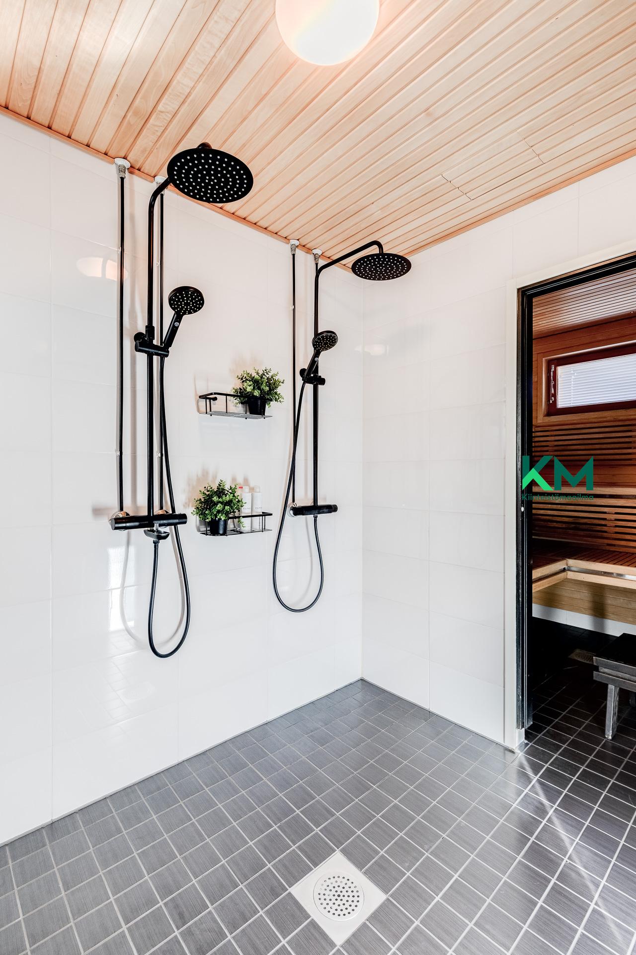 Heinäsarantie 10, Länsi-Pakila, Helsinki