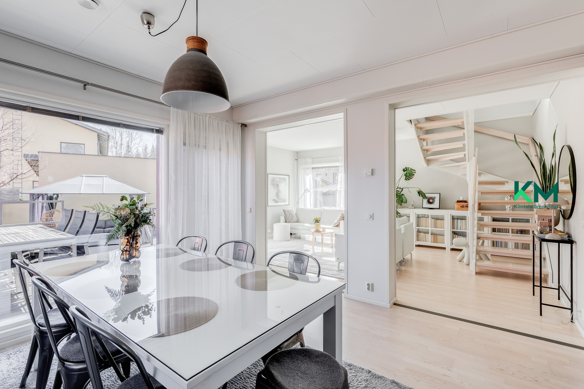 Heinäsarantie 10, Länsi-Pakila, Helsinki