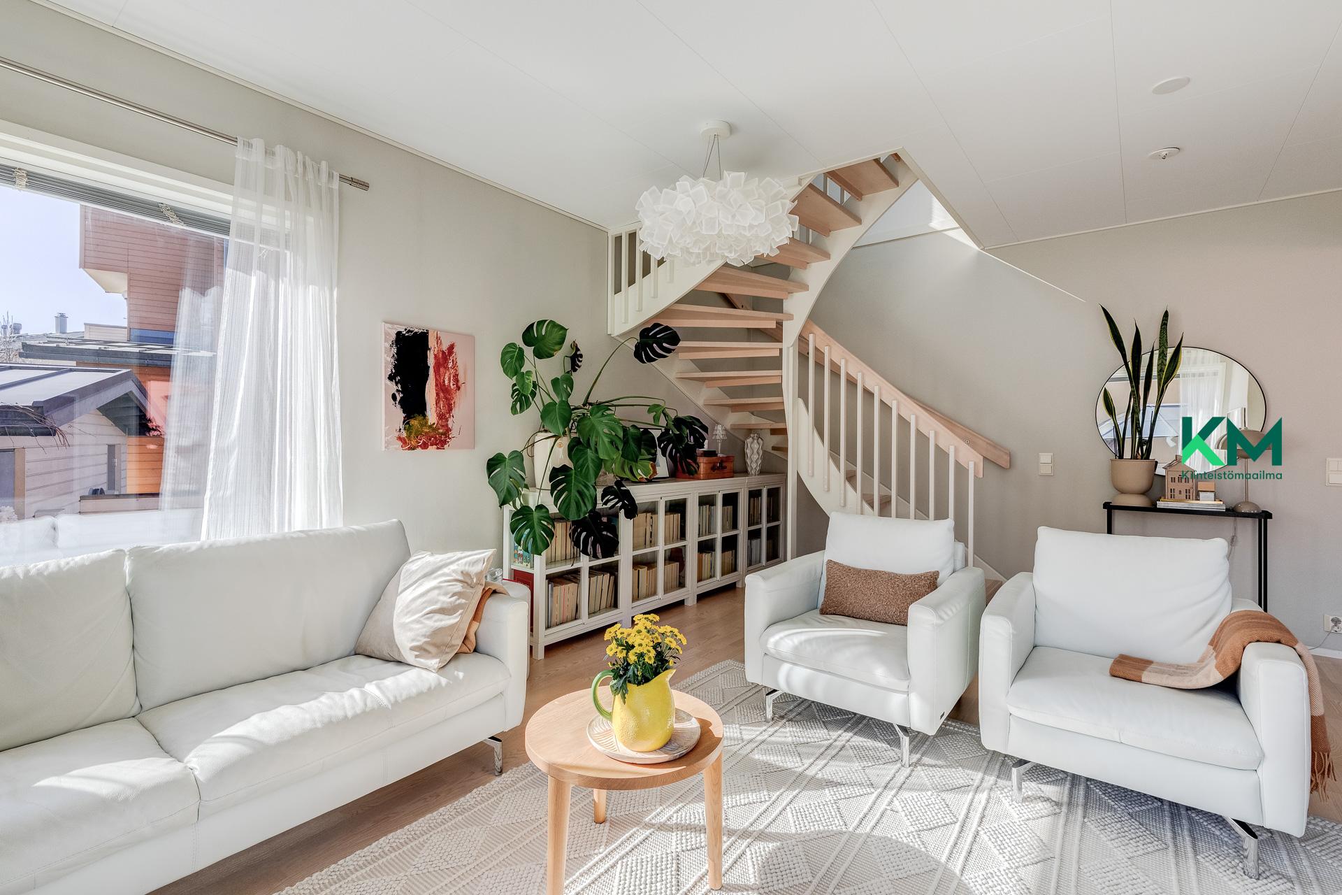 Heinäsarantie 10, Länsi-Pakila, Helsinki