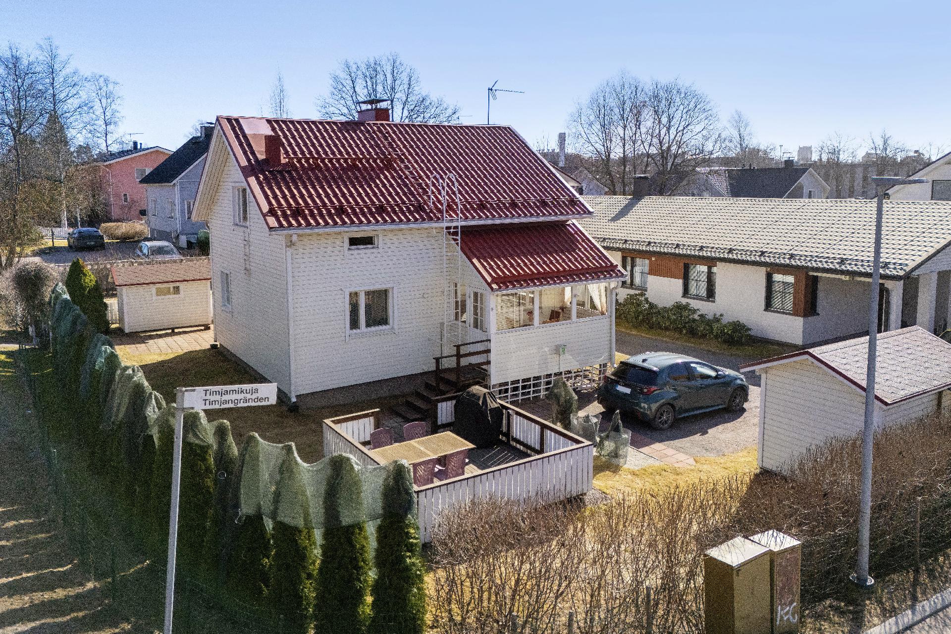 Minttutie 18, Simonmetsä, Vantaa