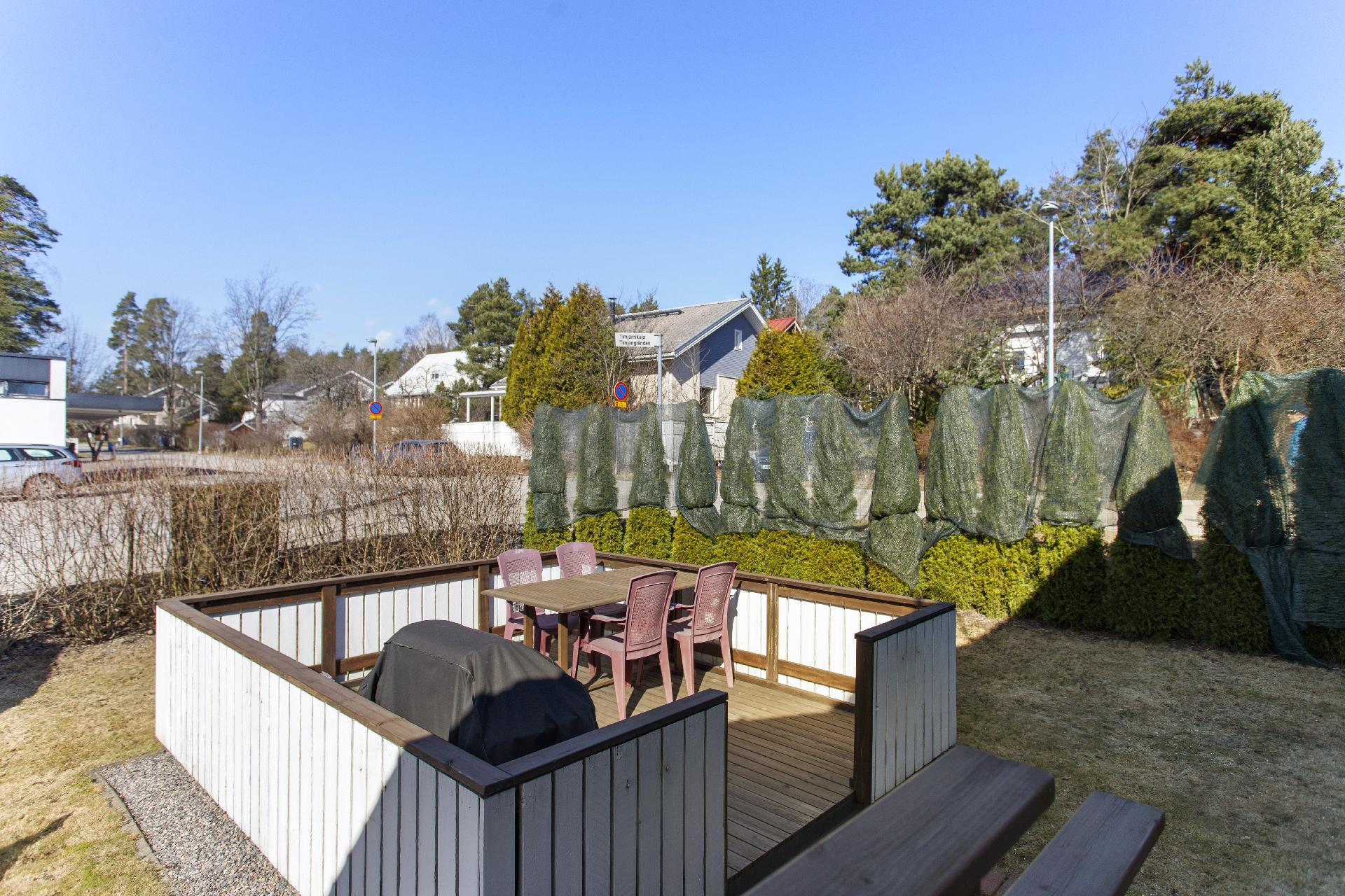 Minttutie 18, Simonmetsä, Vantaa