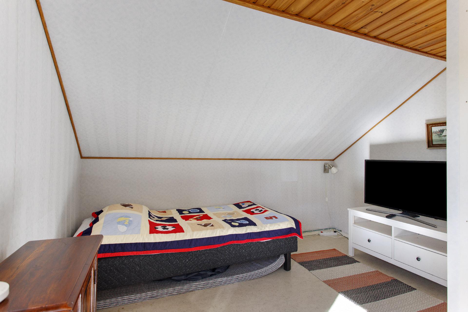 Minttutie 18, Simonmetsä, Vantaa