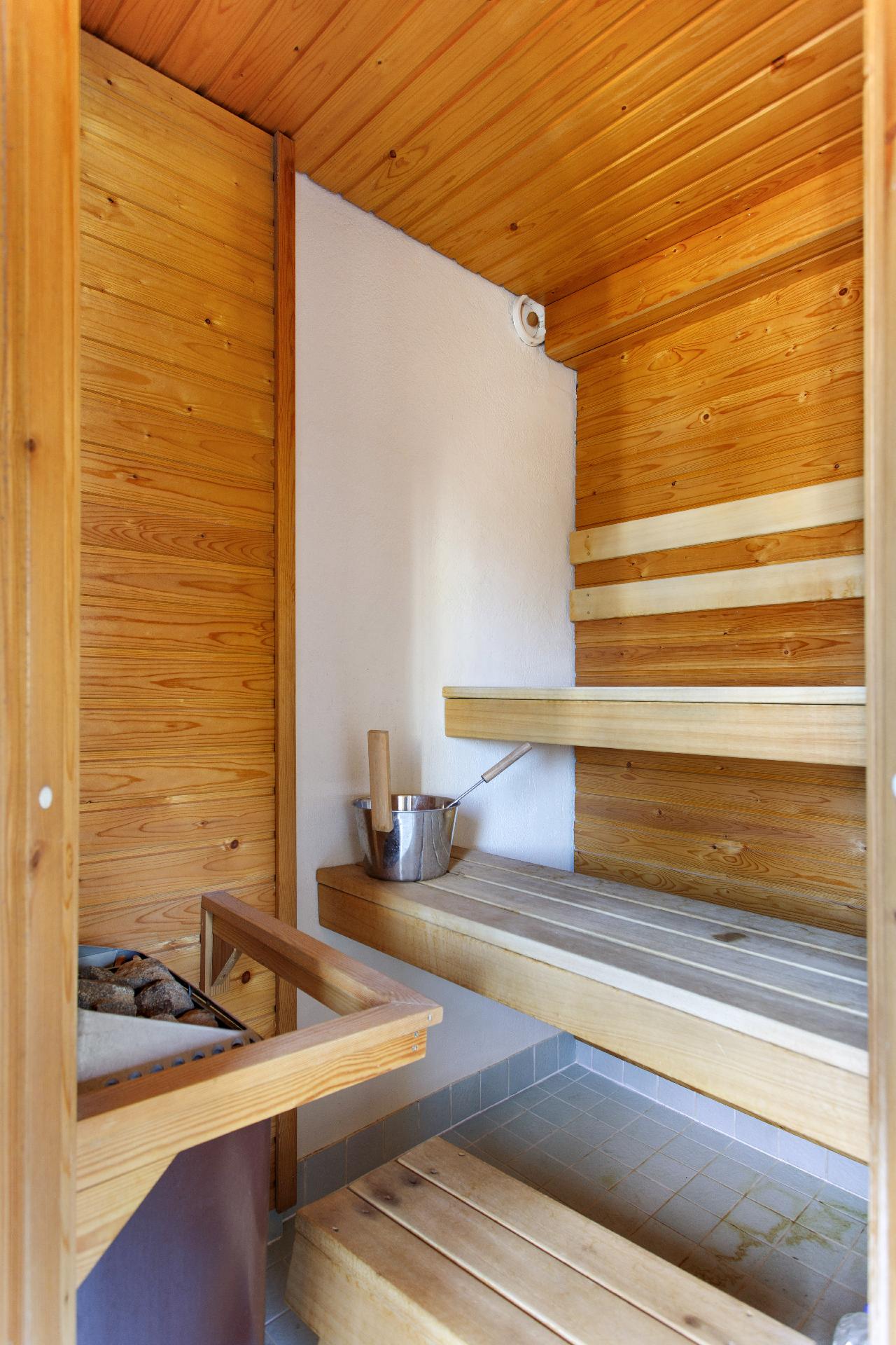 Minttutie 18, Simonmetsä, Vantaa