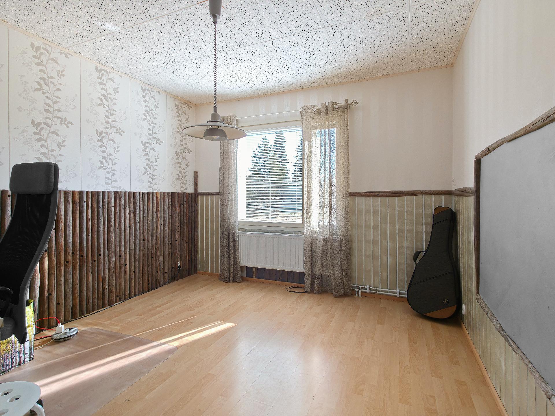 Revonkatu 11, Karhumäki, Imatra