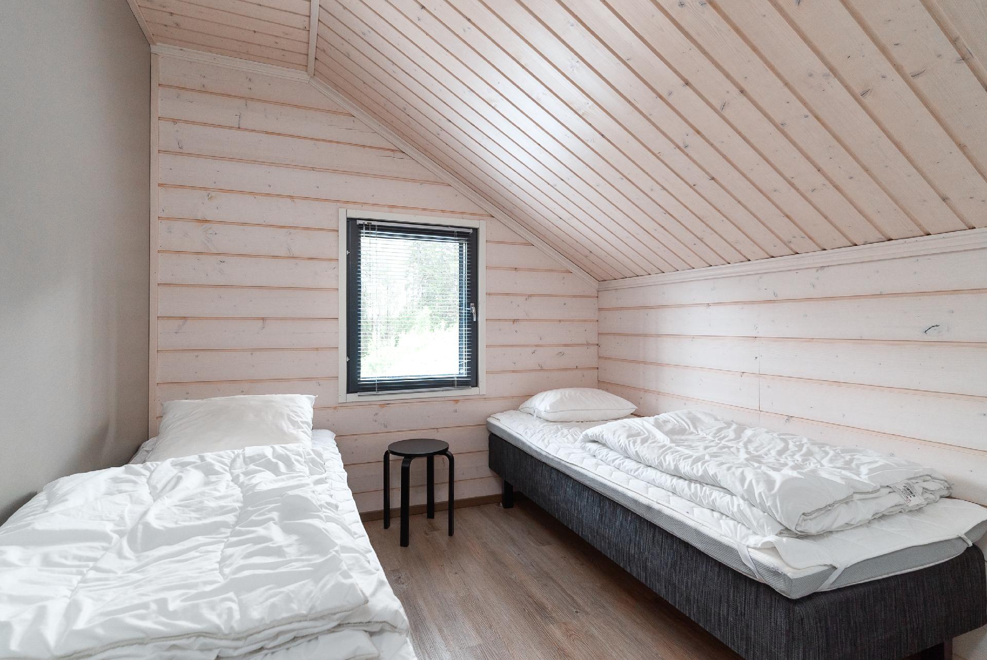 yläkerran nukkumatilaa