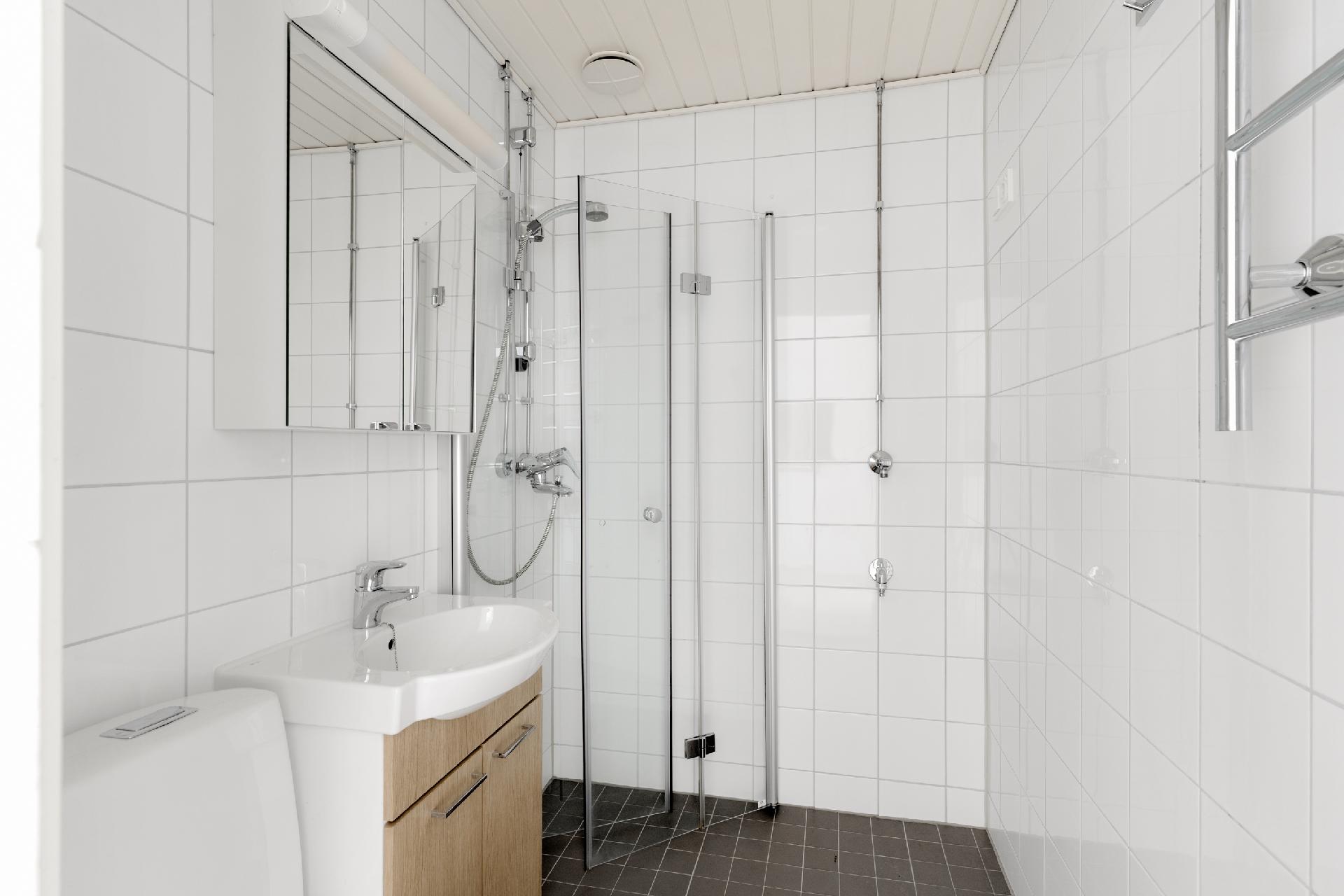 Koirasaarenrinne 3, Laajasalo, Helsinki