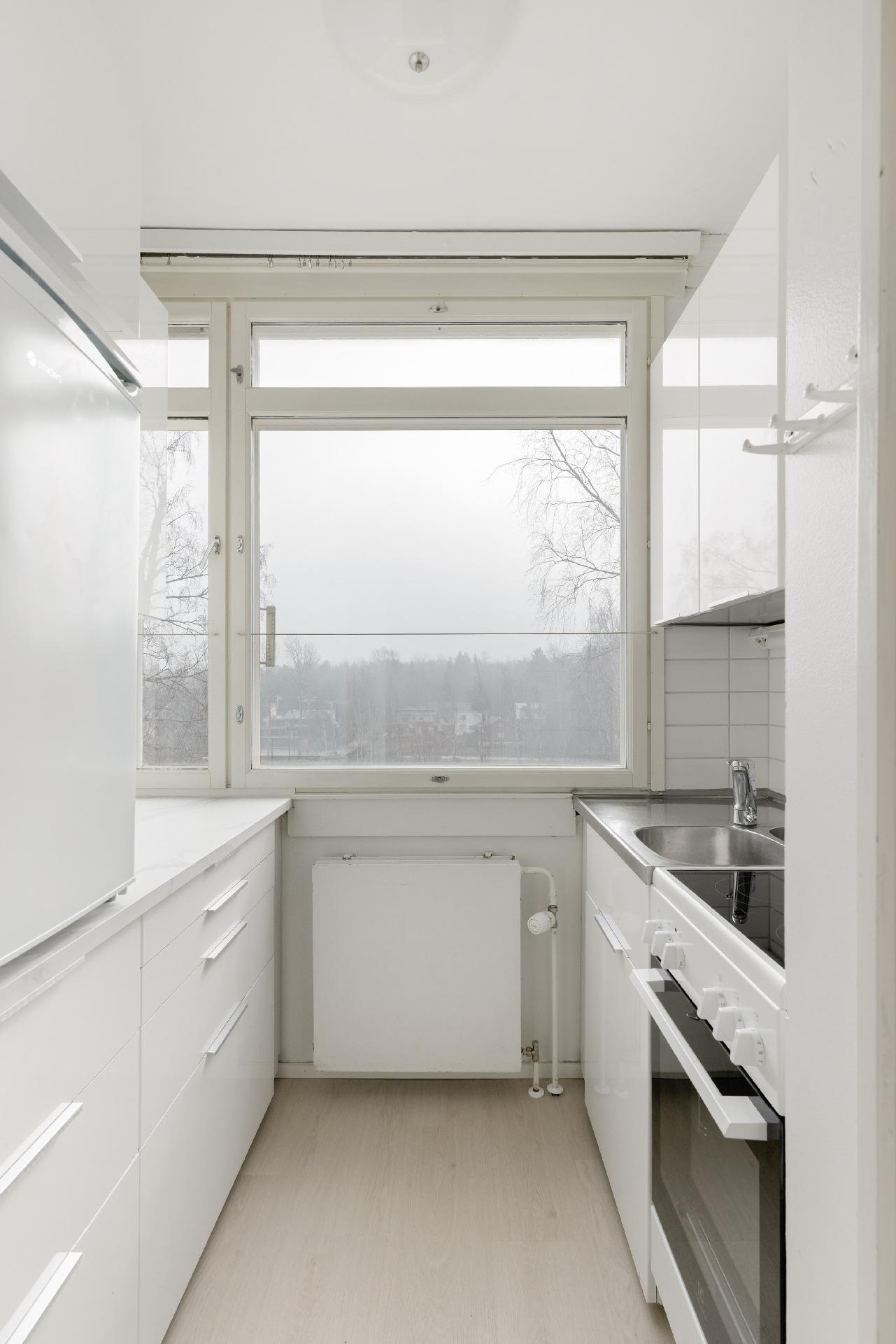 Koirasaarenrinne 3, Laajasalo, Helsinki