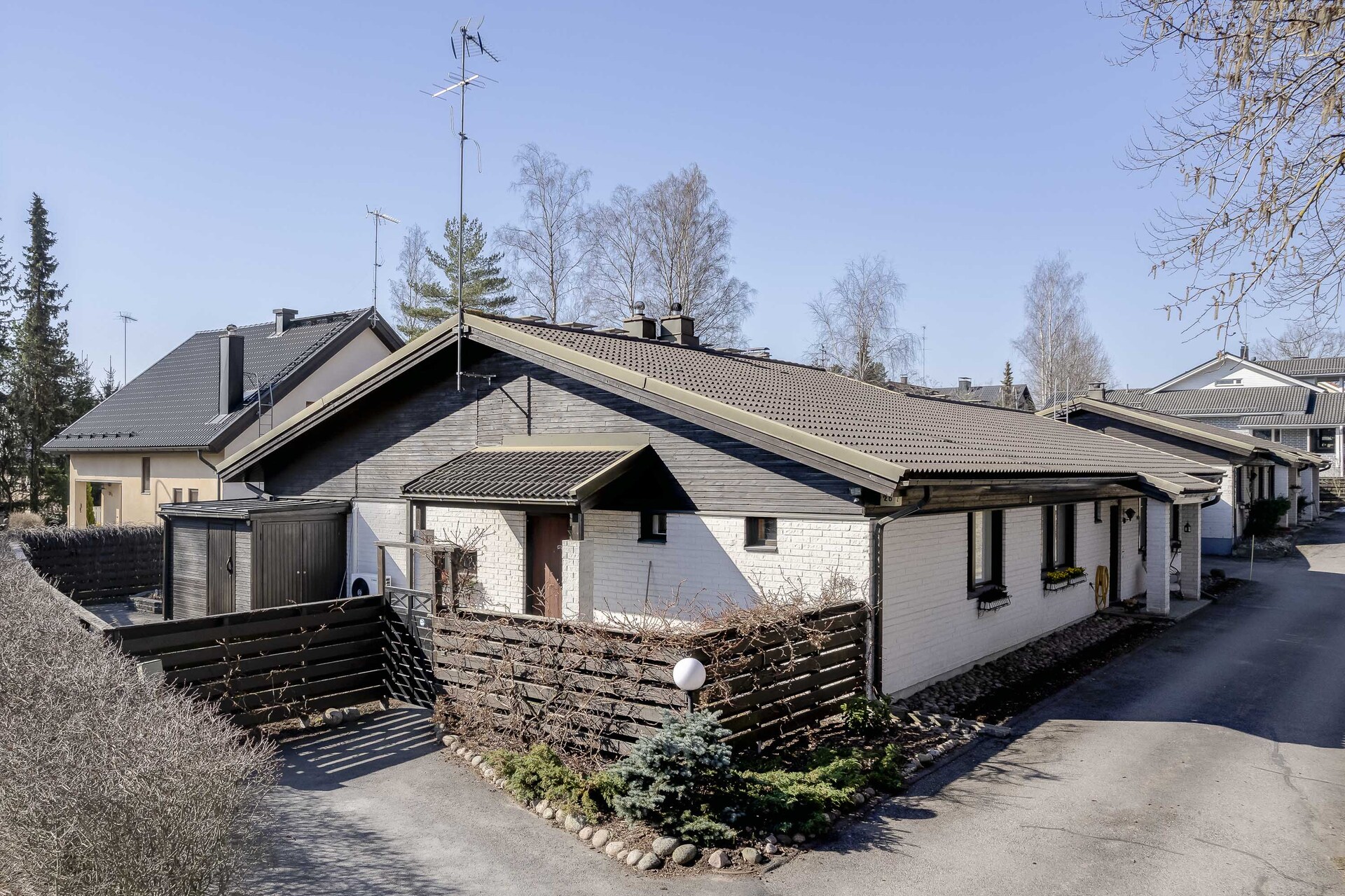 Saramäentie 26, Paloheinä, Helsinki