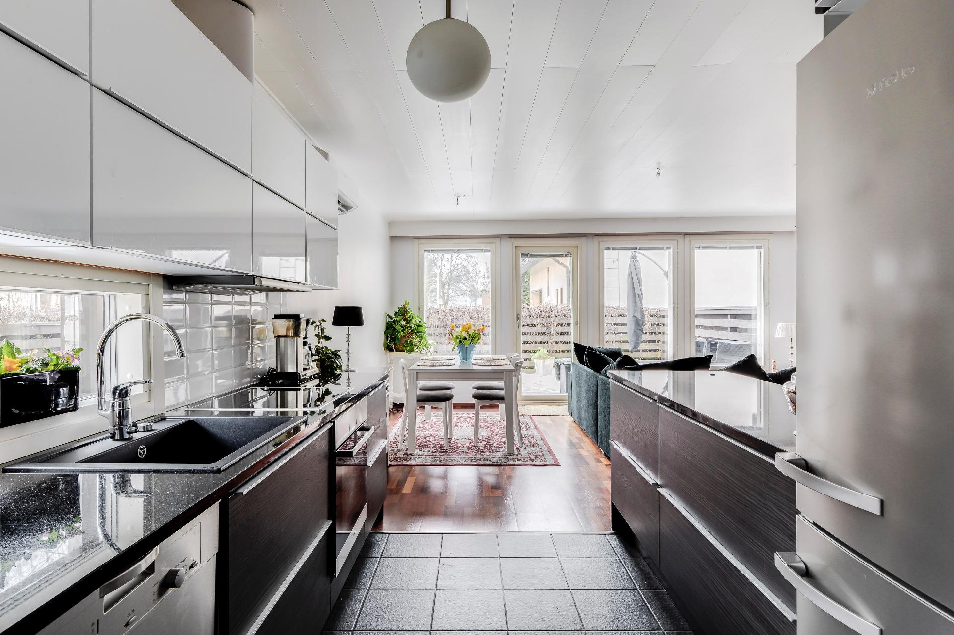 Saramäentie 26, Paloheinä, Helsinki