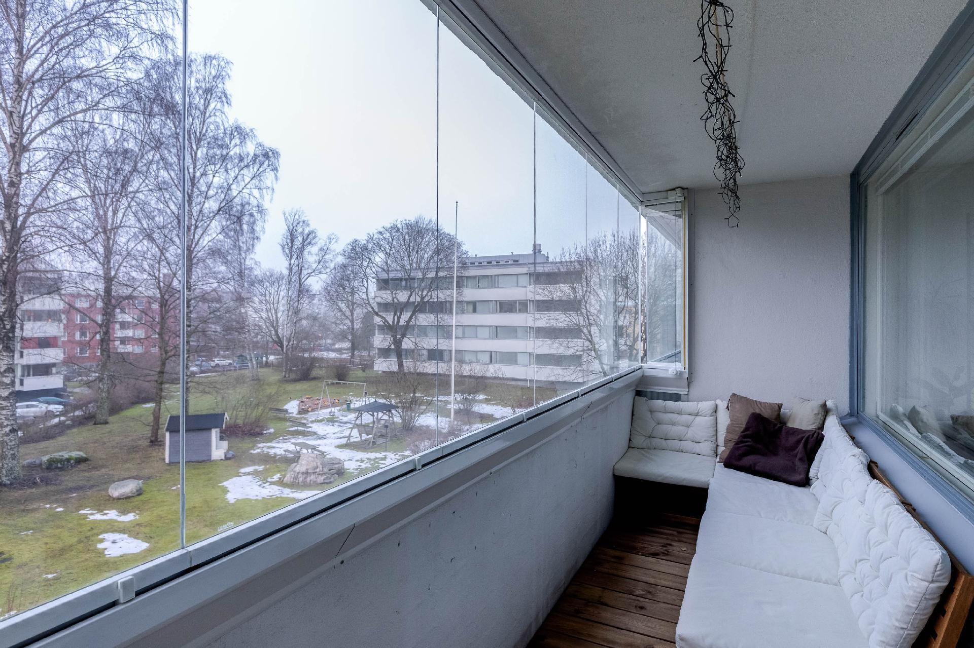 Suursuontie 6, Maunula, Helsinki