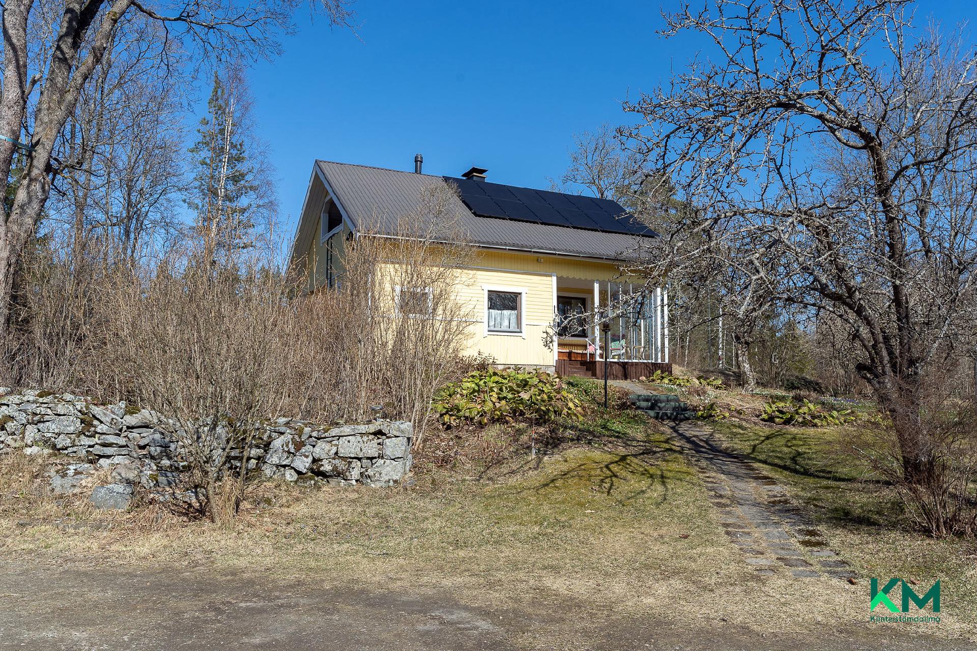Laaksolantie 23, Sahalahti, Kangasala