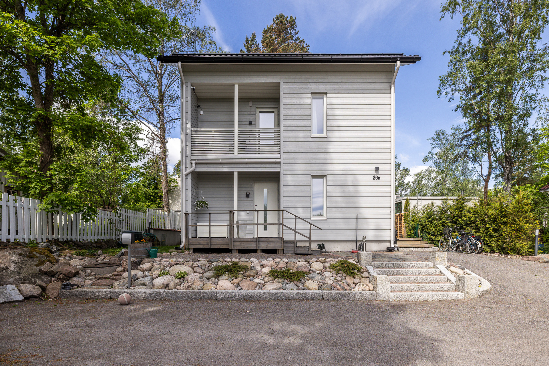 Kiviportintie 26, Vartiokylä, Helsinki