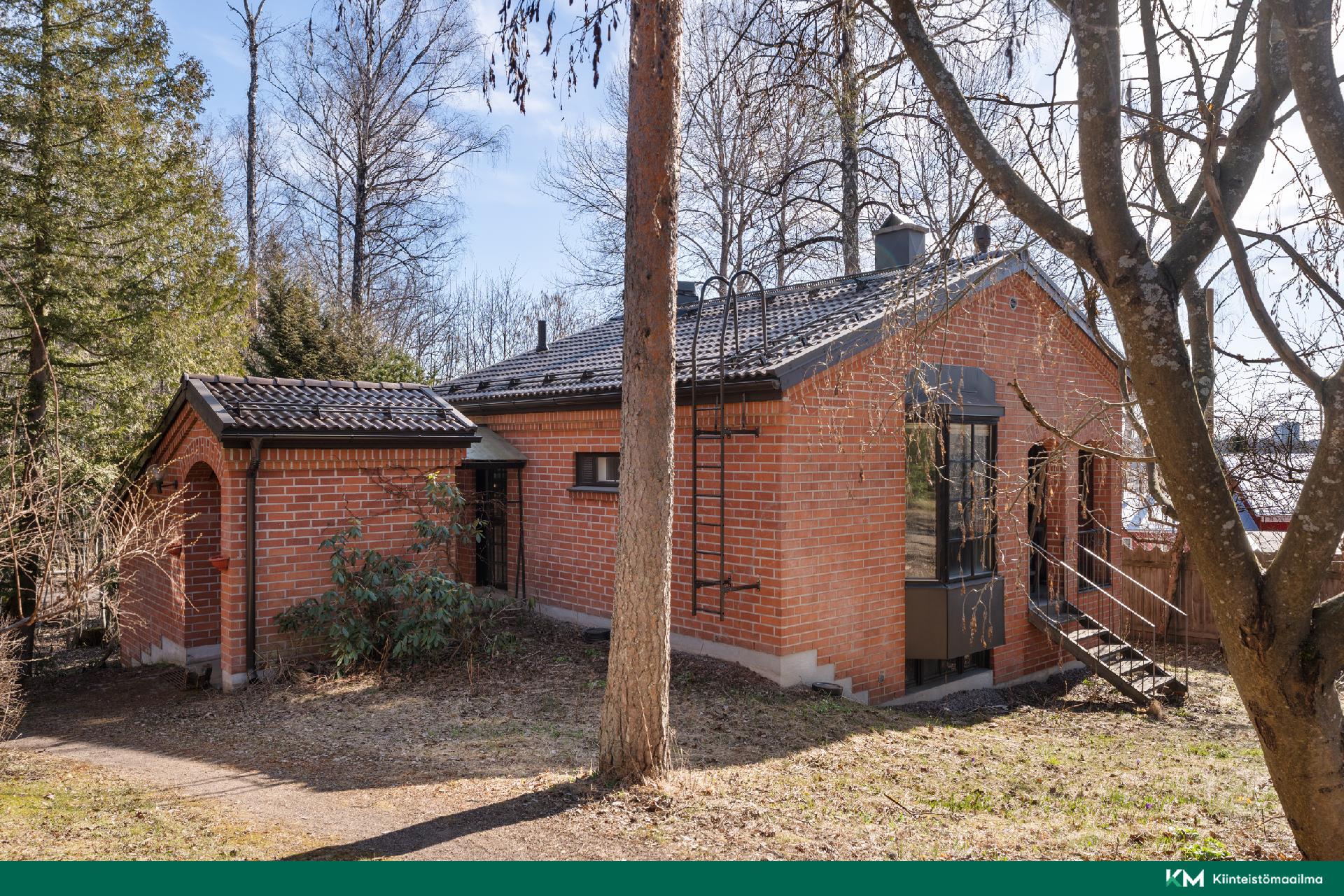 Pääskyskuja 12, Leppäsilta, Espoo