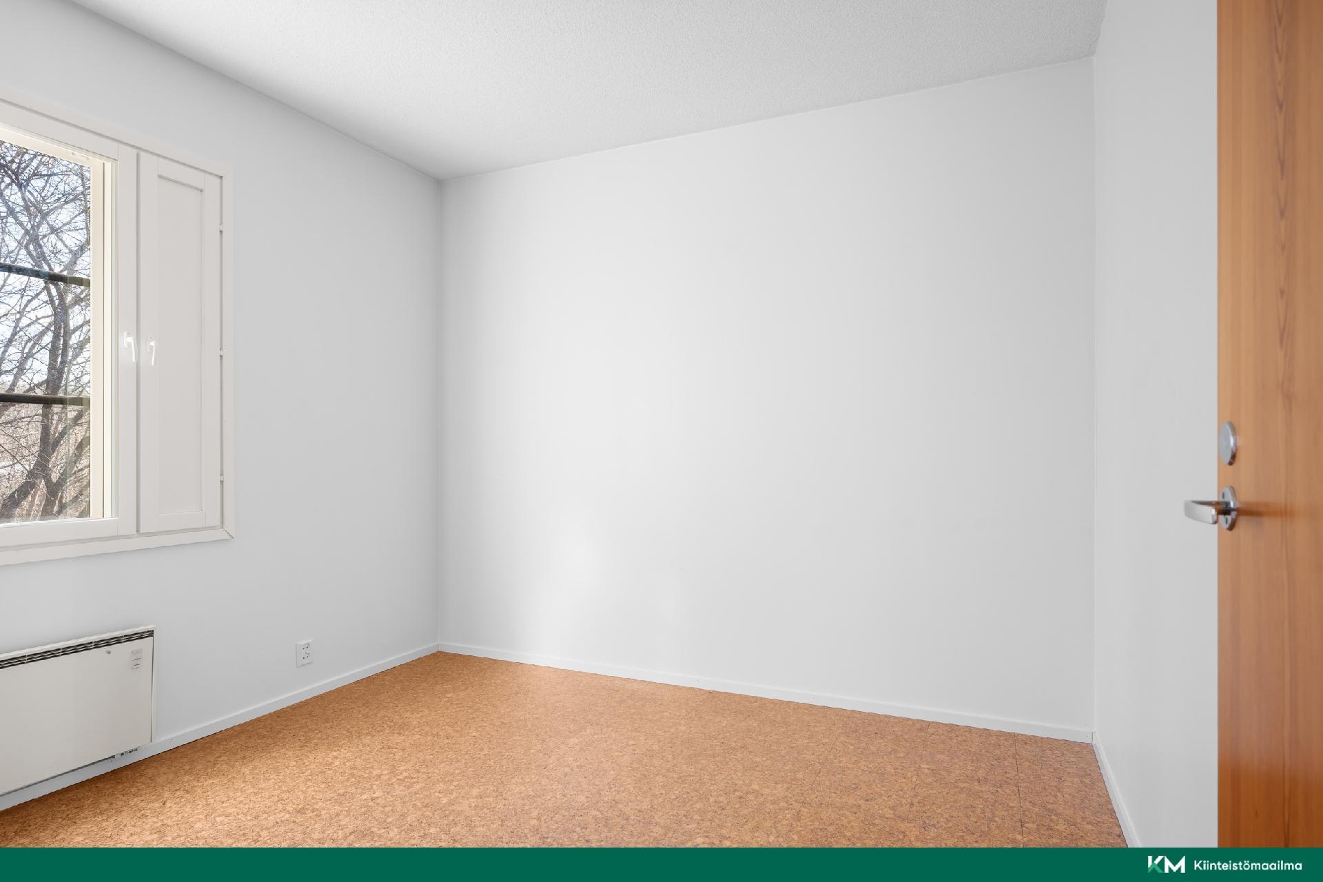 1. kerroksen makuuhuone