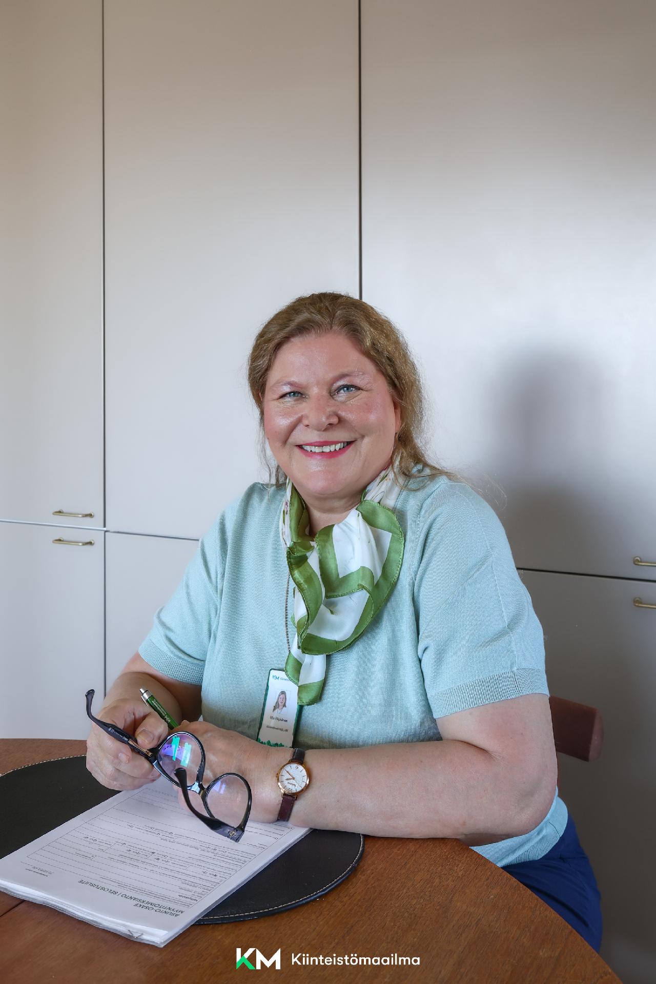 Välittäjä odottaa yhteydenottoasi!