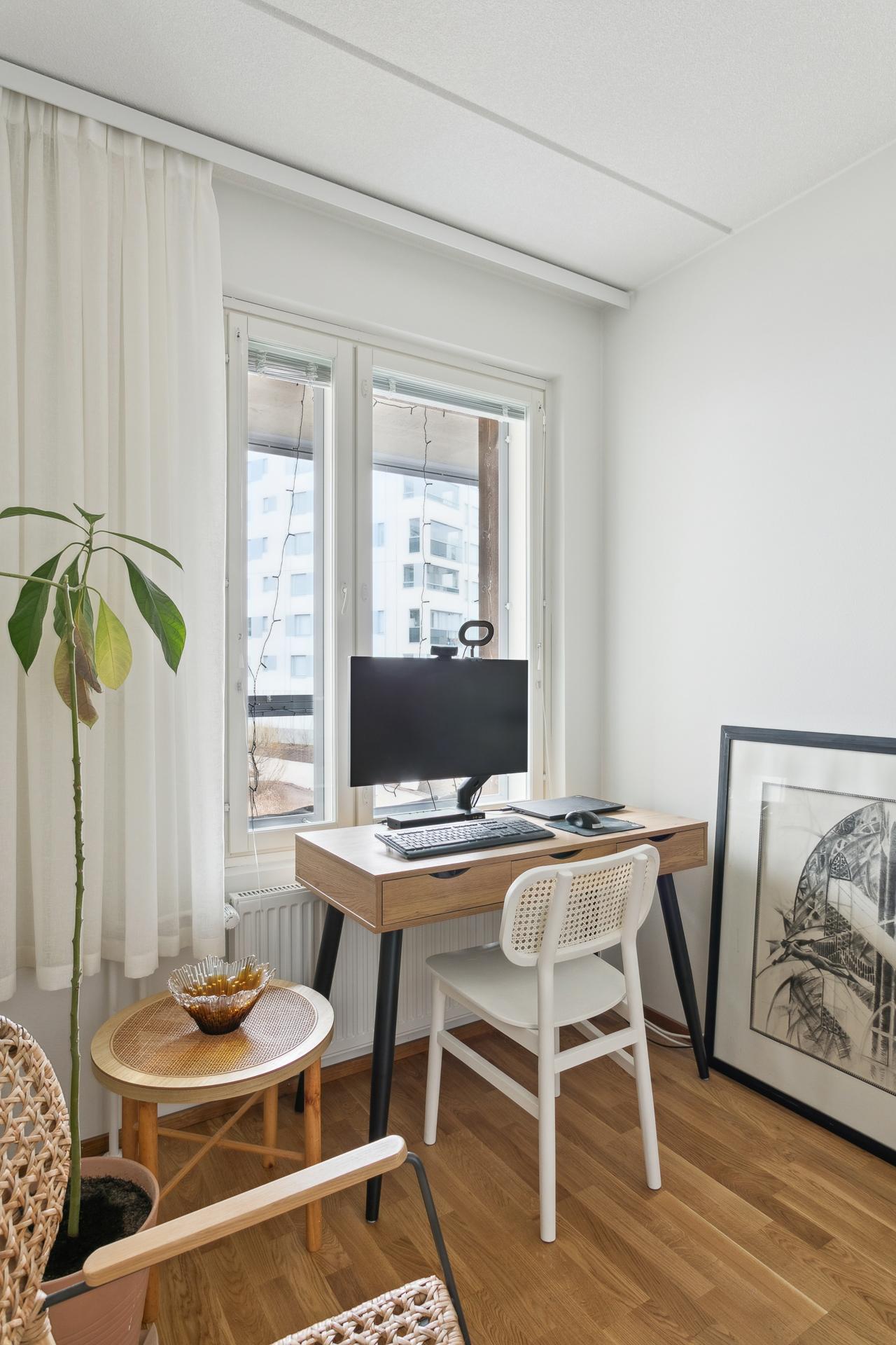 Kaarlo Sarkian katu 10, Vermonniitty, Espoo