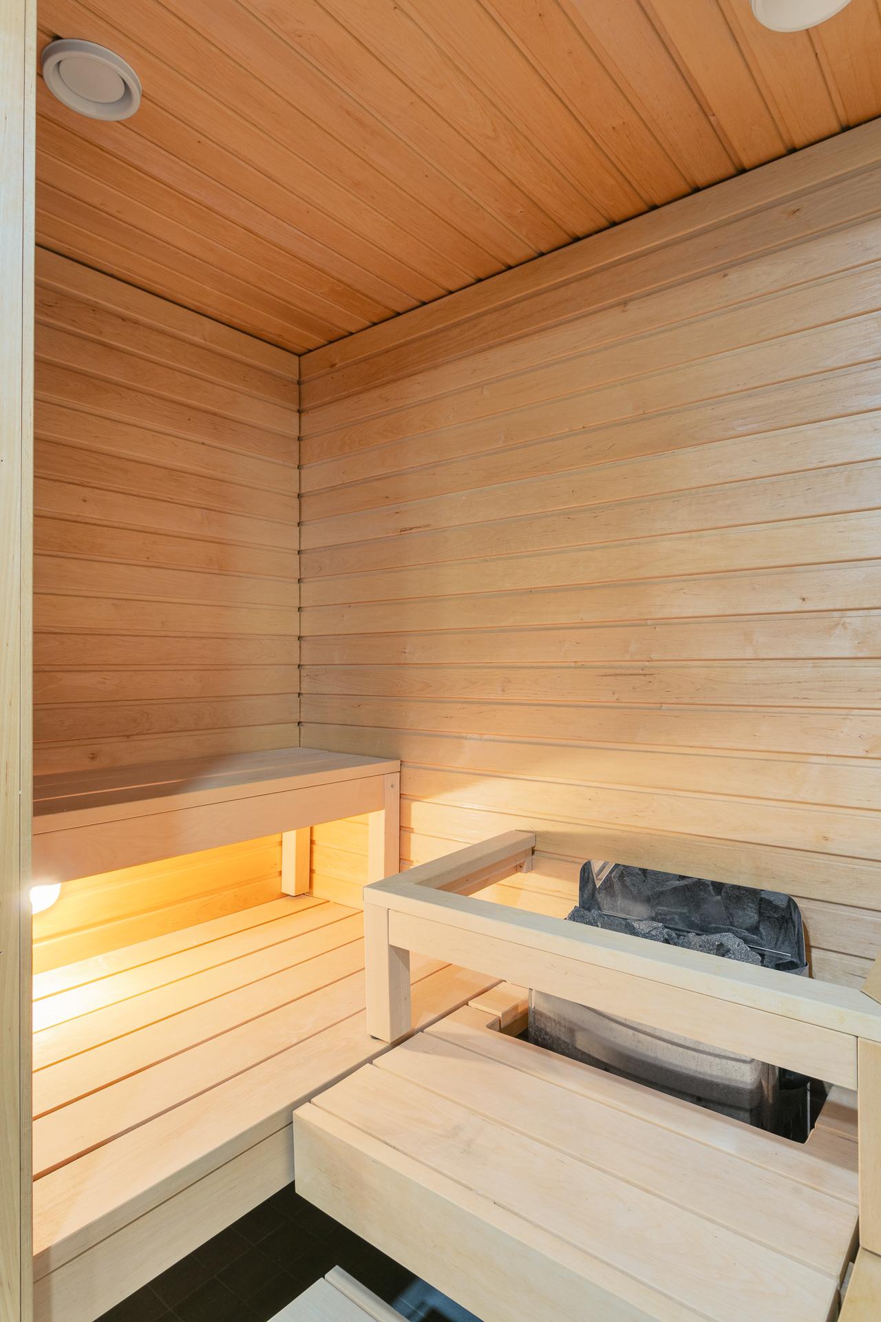 Kaarlo Sarkian katu 10, Vermonniitty, Espoo