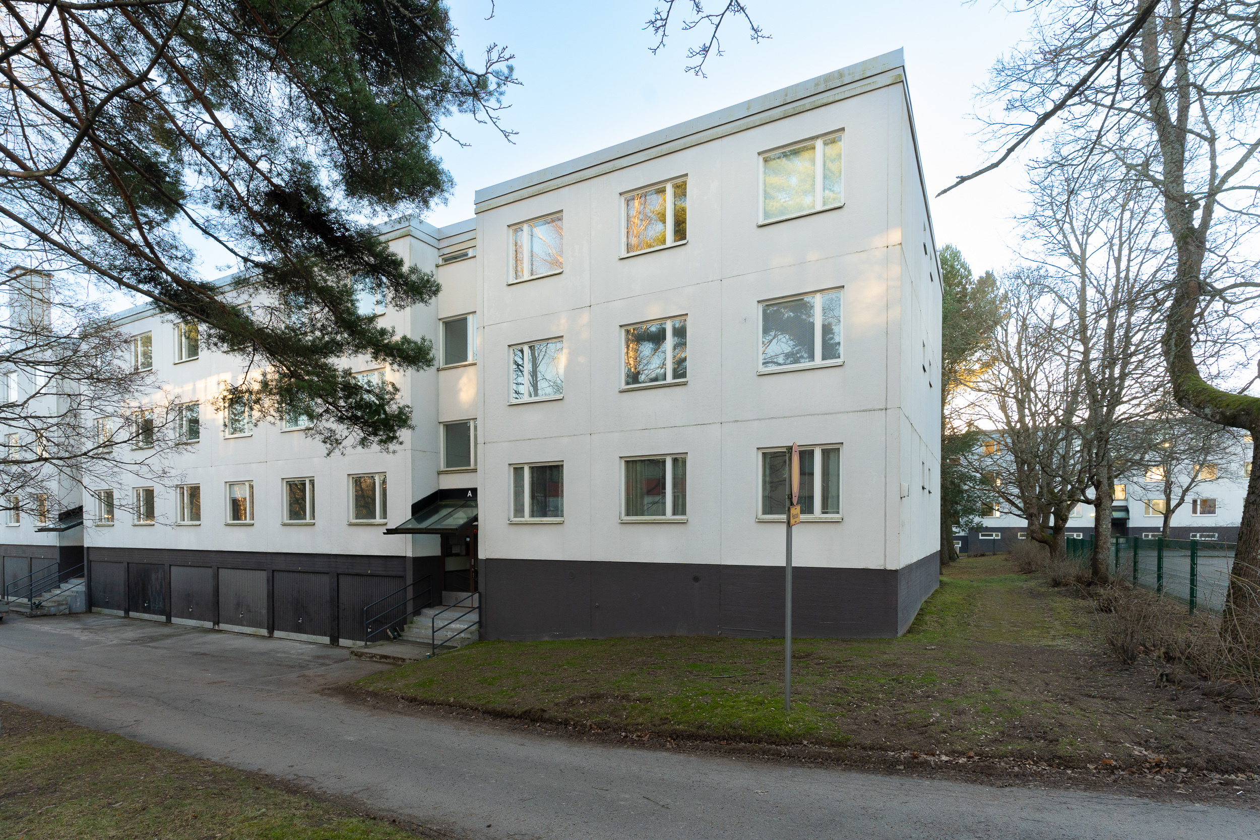 Kuminakuja 4, Laajasalo, Helsinki