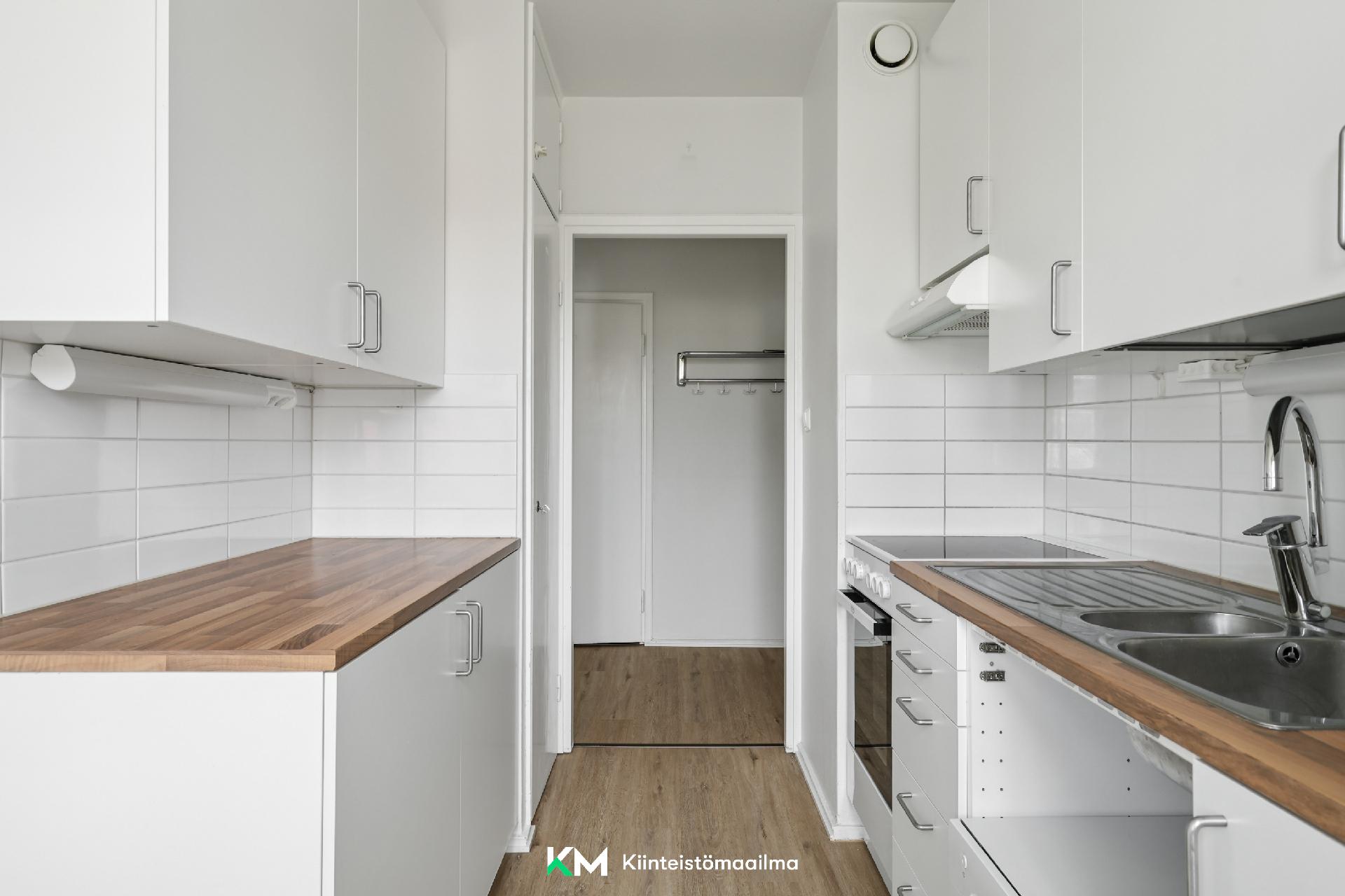 Pajalahdentie 17, Lauttasaari, Helsinki