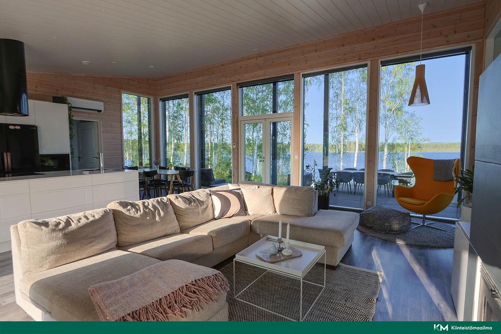 Kiviluhtantie 61, Hirvensalmi