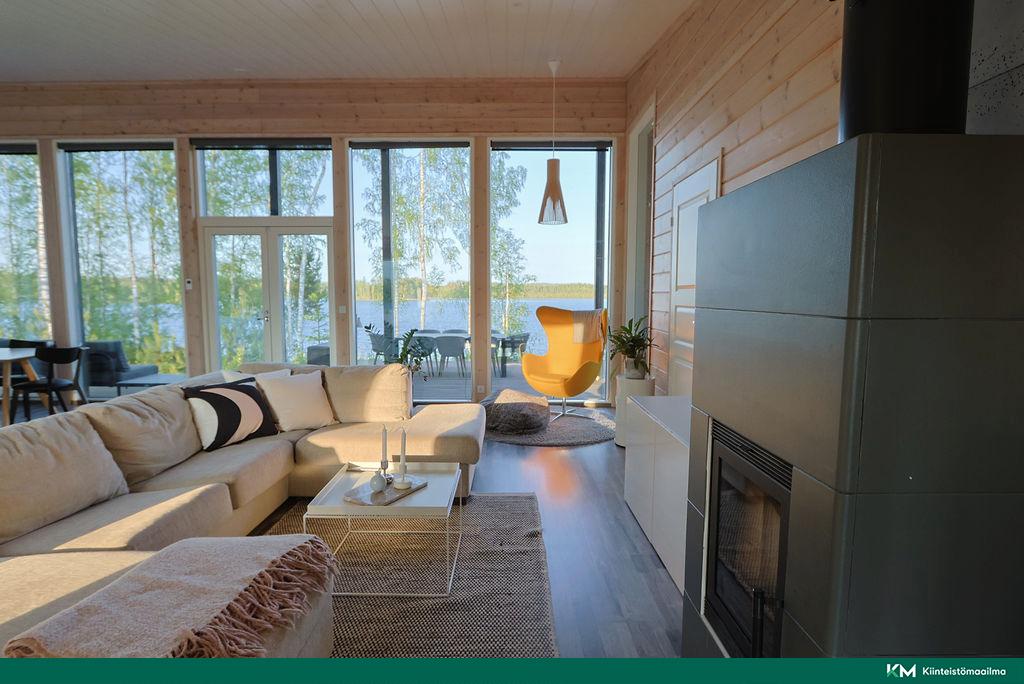 Kiviluhtantie 61, Hirvensalmi