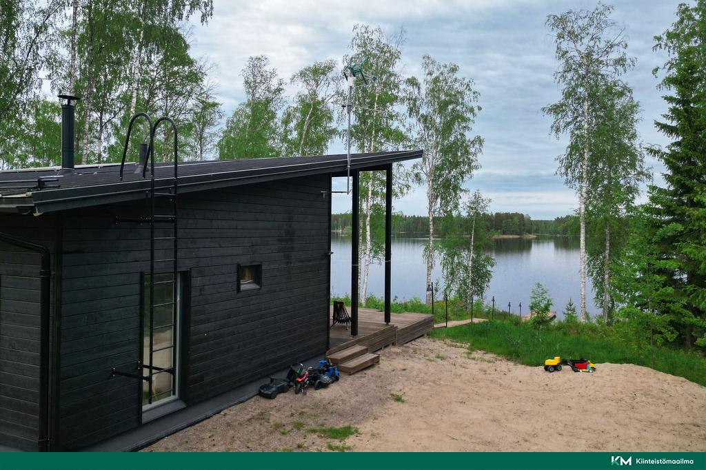 Kiviluhtantie 61, Hirvensalmi