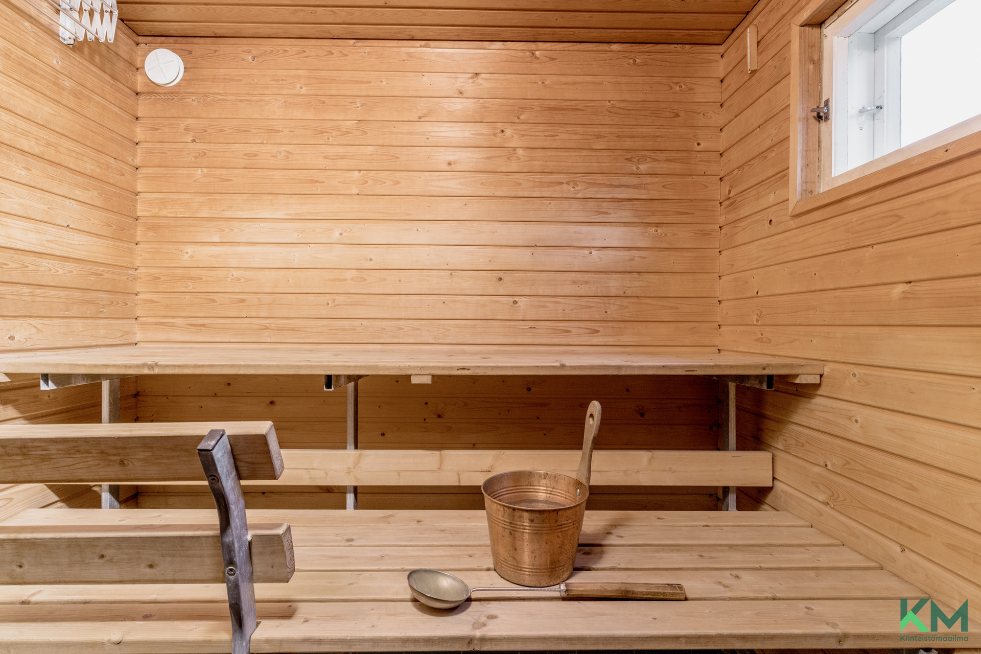 Ikkunallinen sauna