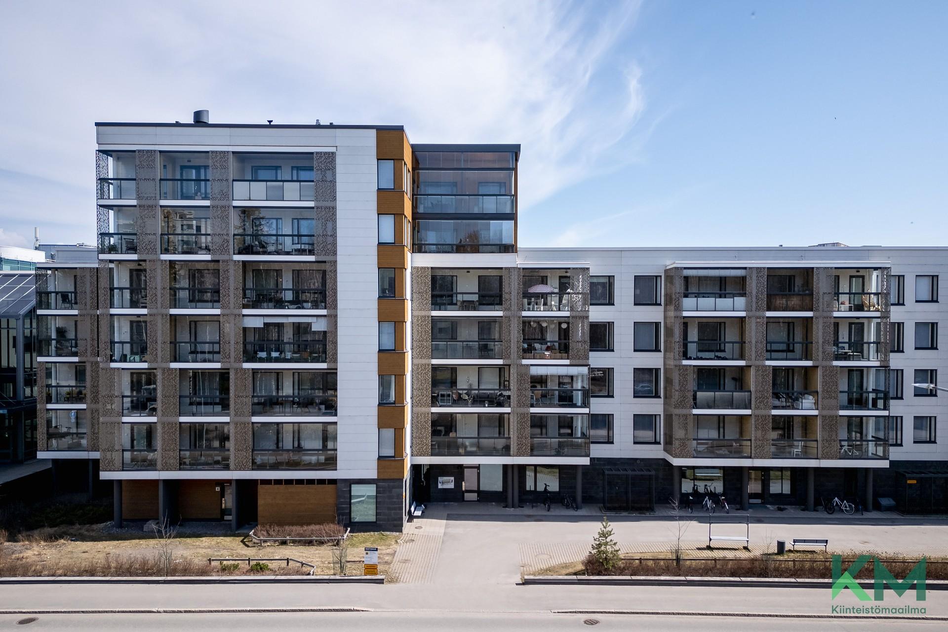 Tietäjäntie 4, Tapiola, Espoo