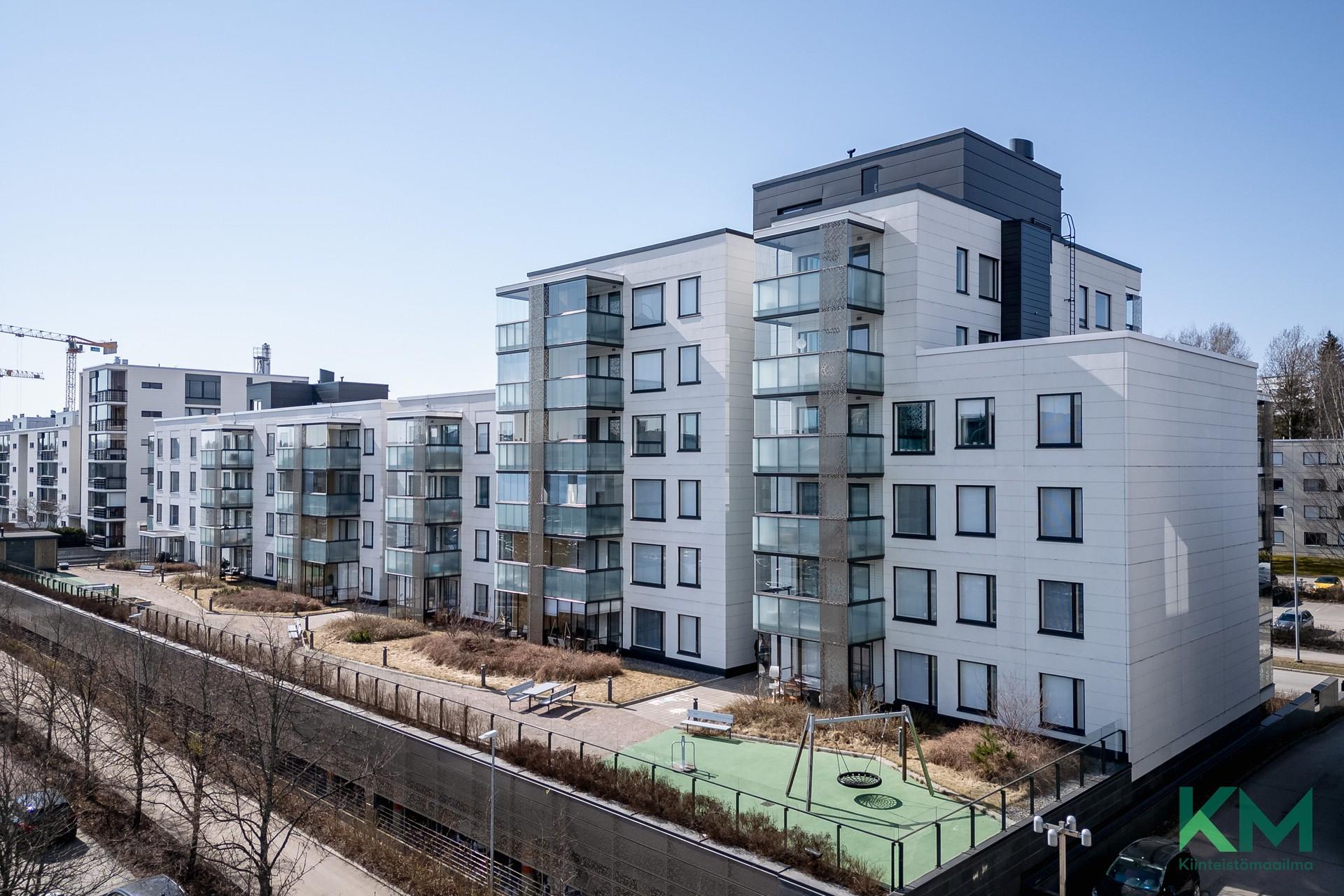 Tietäjäntie 4, Tapiola, Espoo