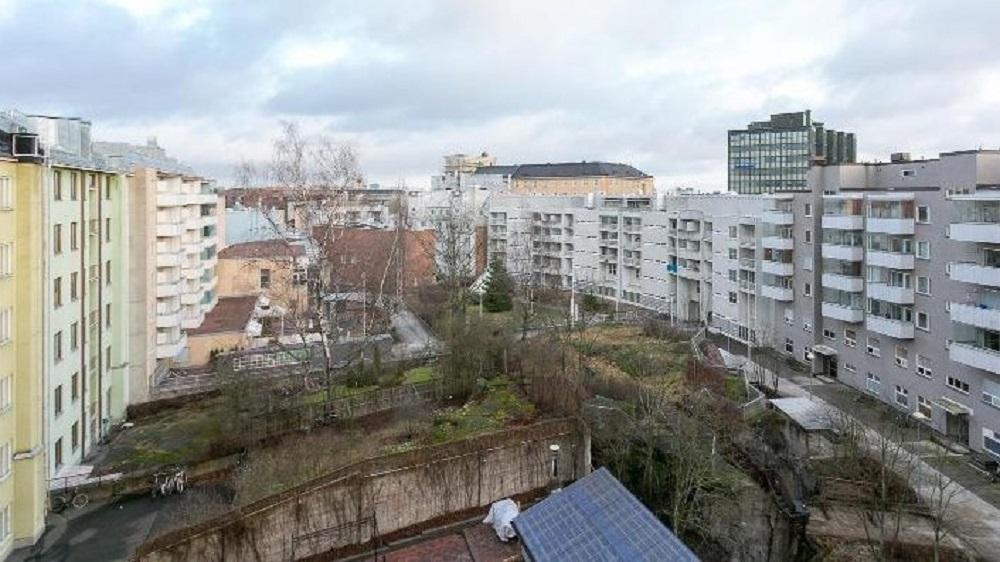 avarat näkymät sisäpihalle