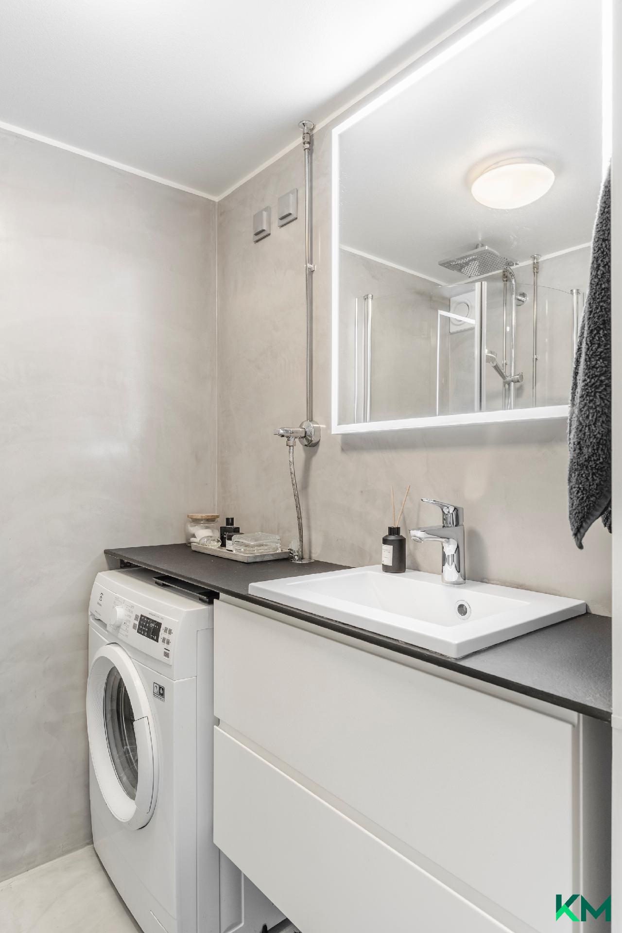 Lahnaruohontie 3, Lauttasaari, Helsinki