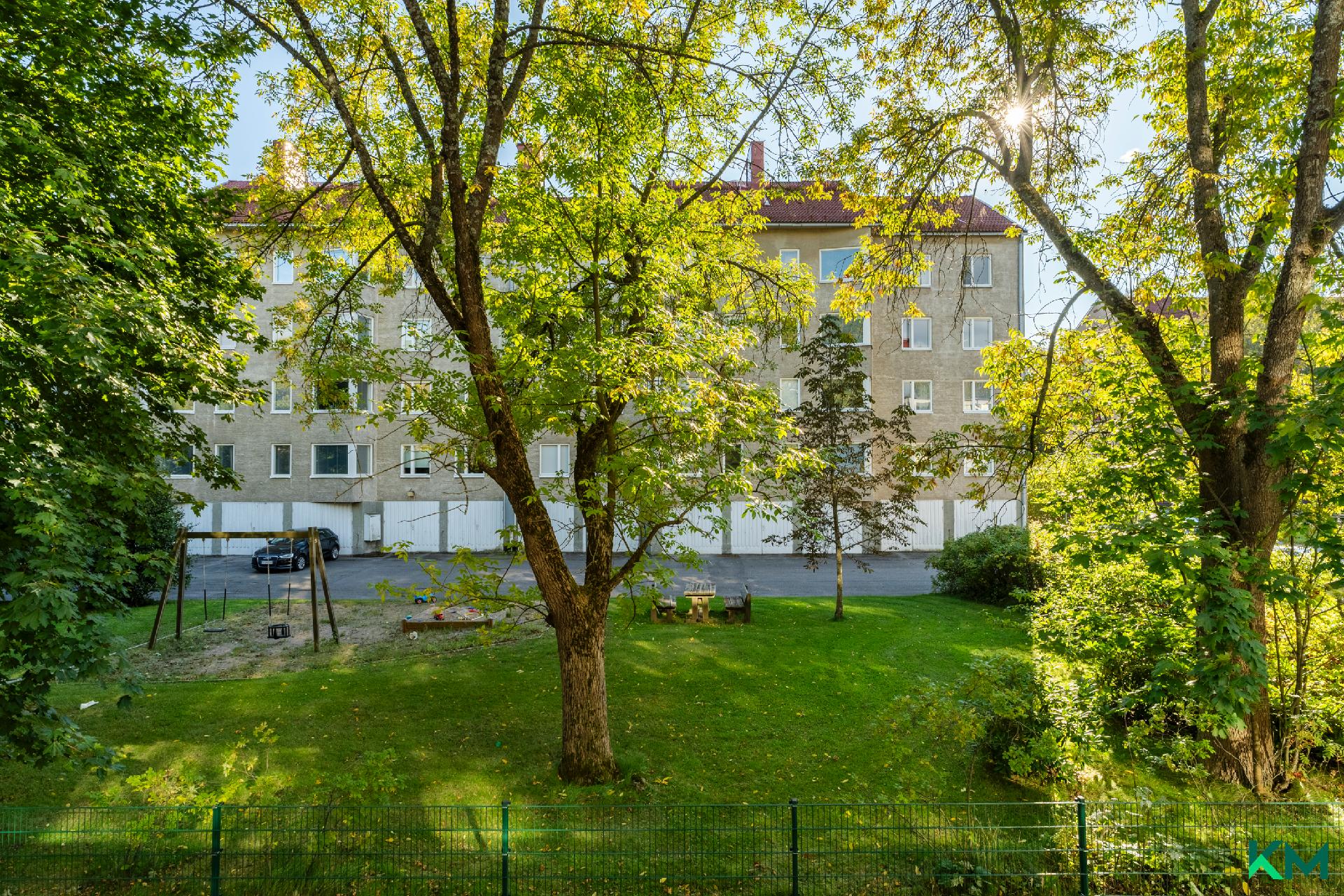 Lahnaruohontie 3, Lauttasaari, Helsinki