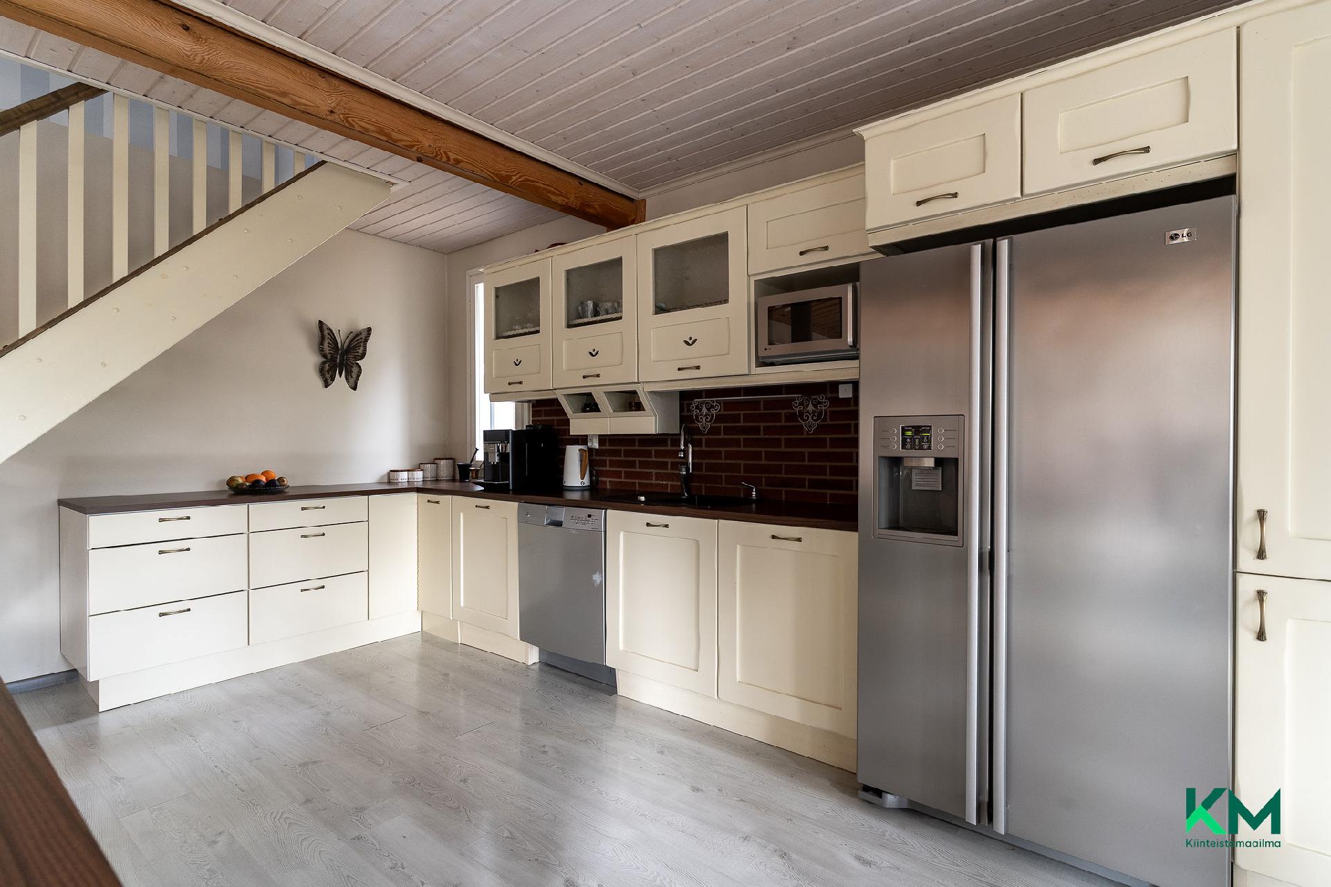 Kesäkehräntie 6, Luopioinen, Pälkäne