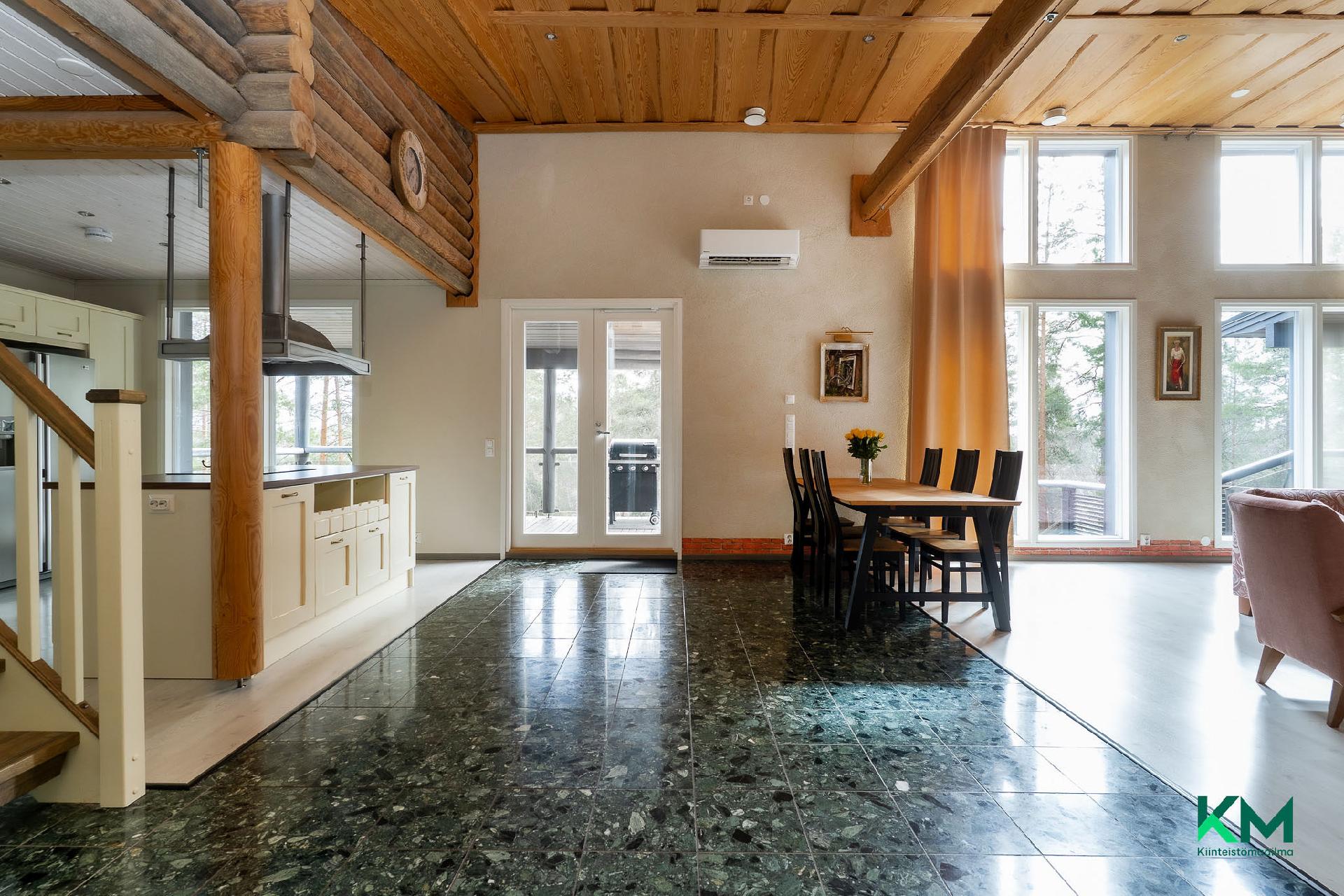 Kesäkehräntie 6, Luopioinen, Pälkäne