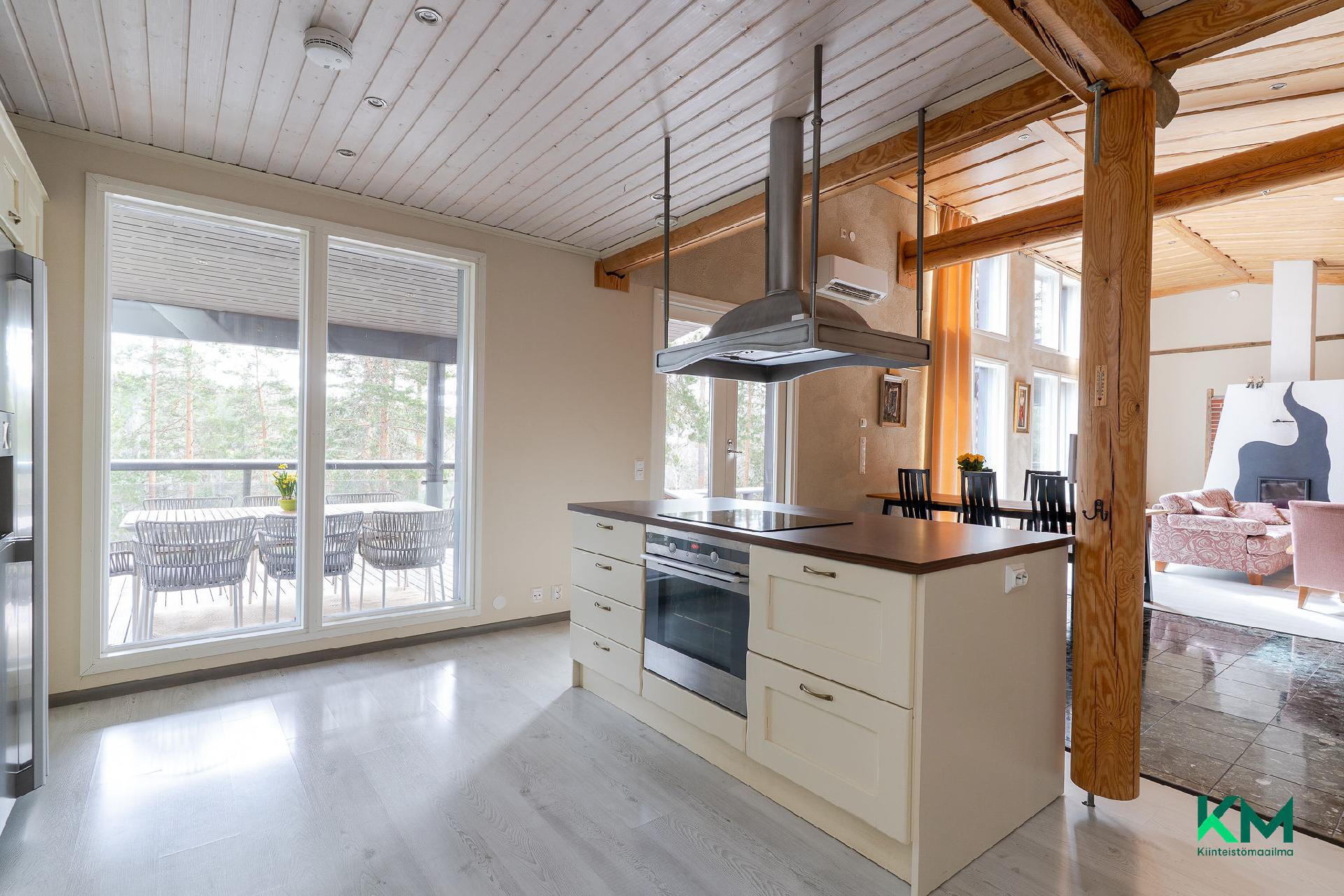 Kesäkehräntie 6, Luopioinen, Pälkäne