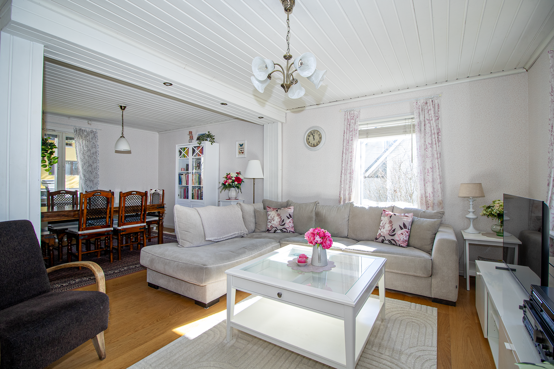 Kivikkotie 15, Särkiniemi, Kuopio