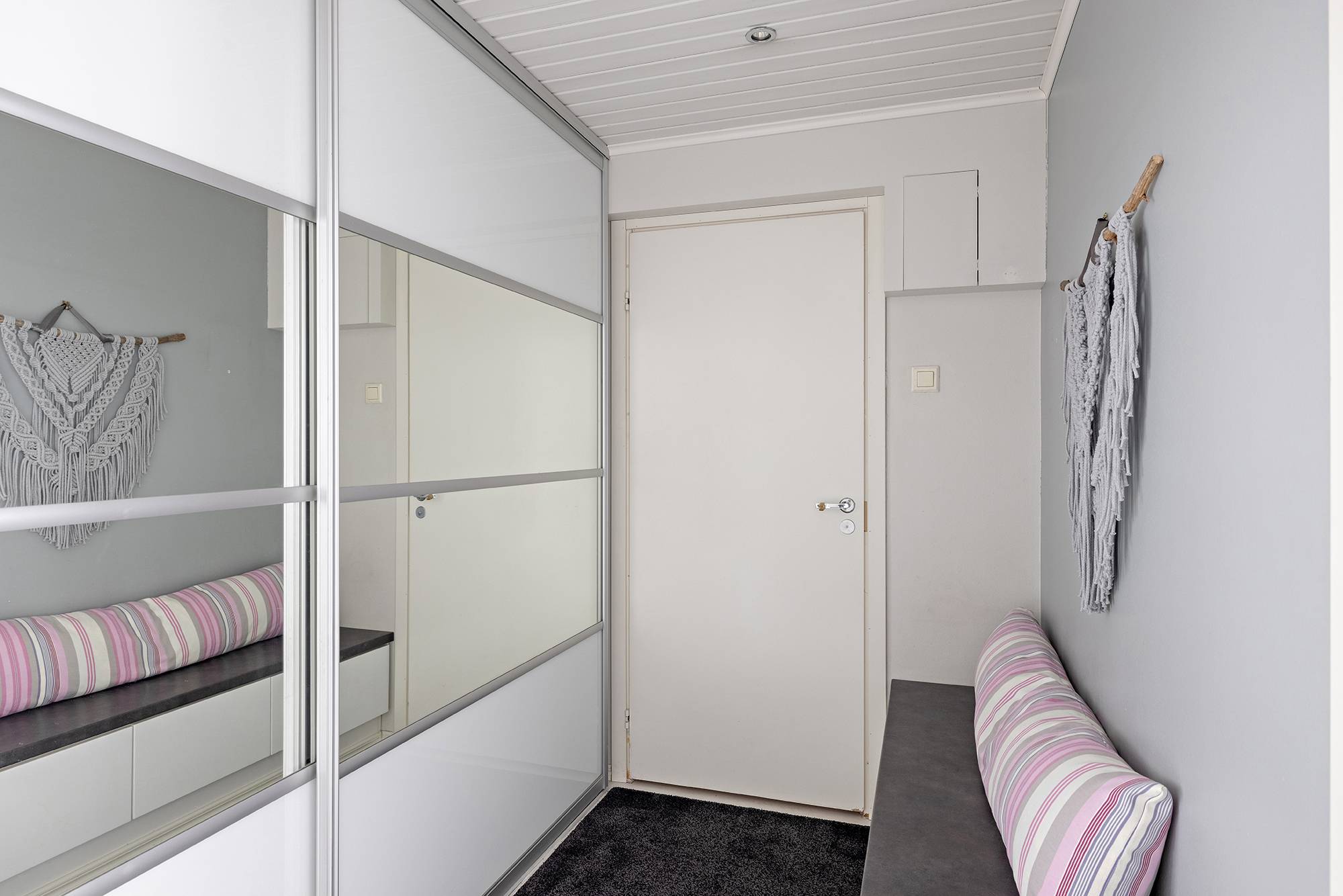 Koskitie 5, Tuira, Oulu