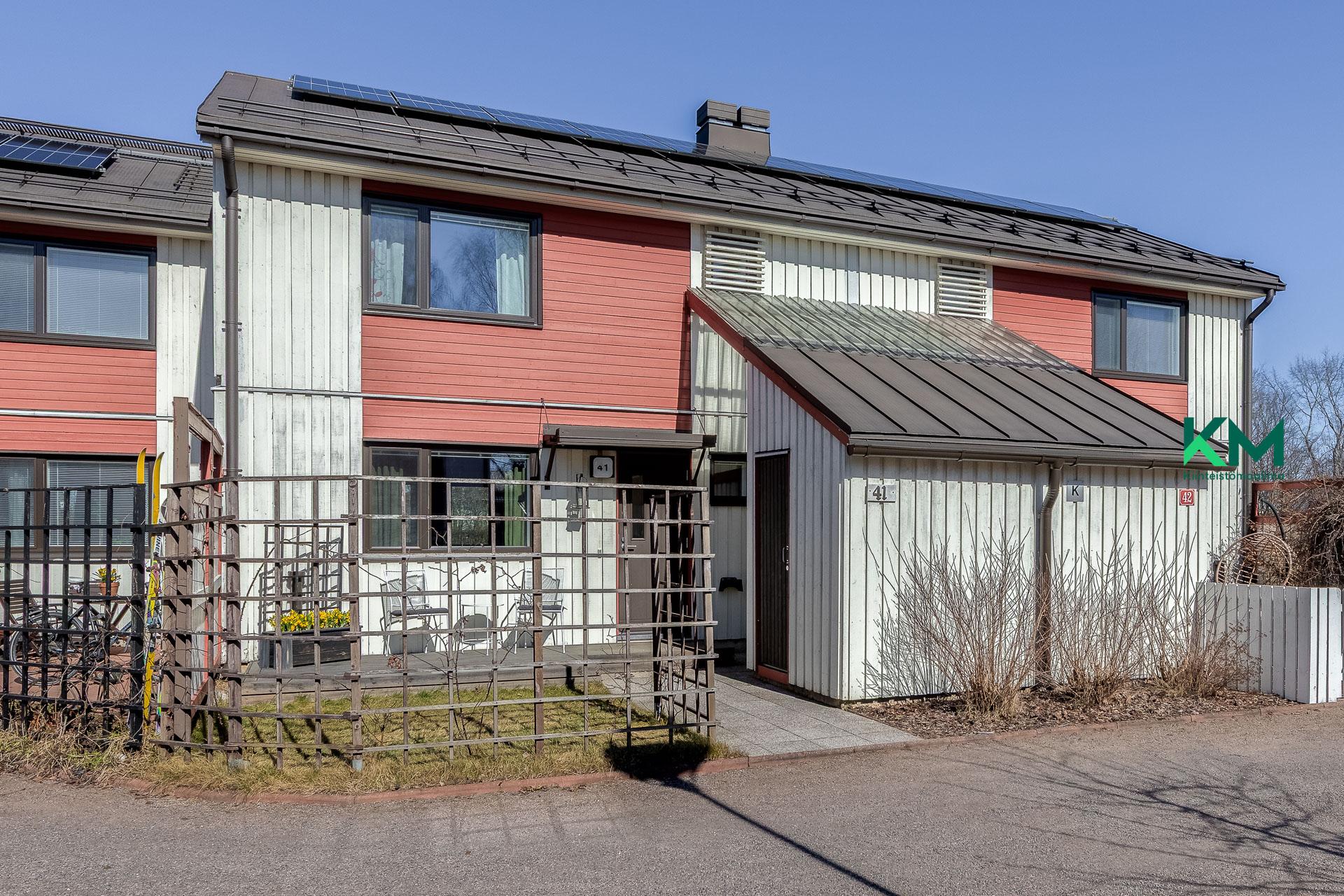 Käräjätuvankuja 2, Torpparinmäki, Helsinki