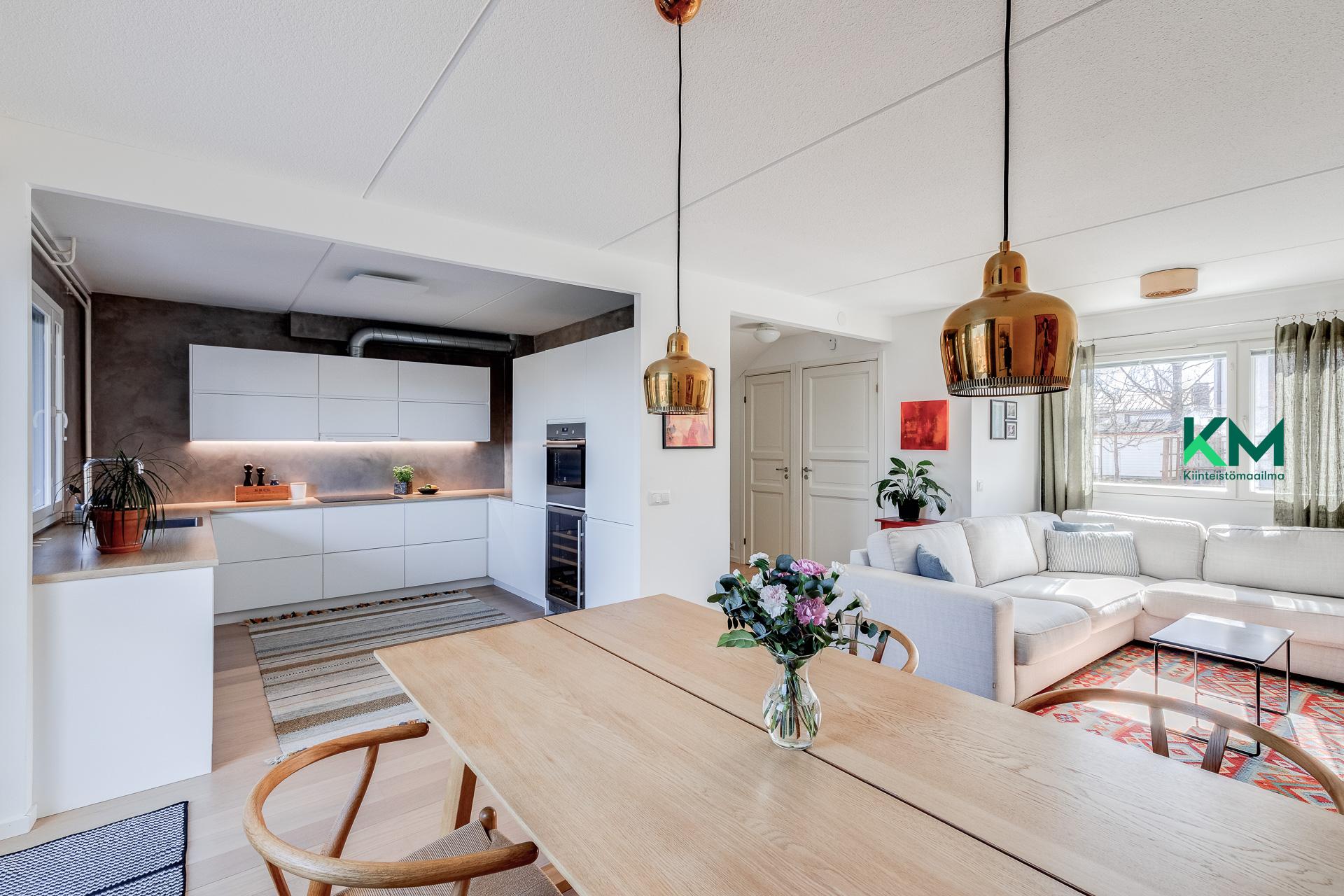 Käräjätuvankuja 2, Torpparinmäki, Helsinki