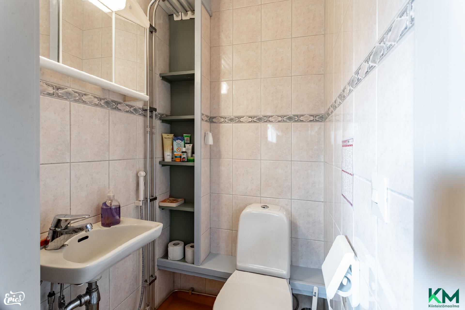 Poikkitie 10, Ryynikkä, Lempäälä