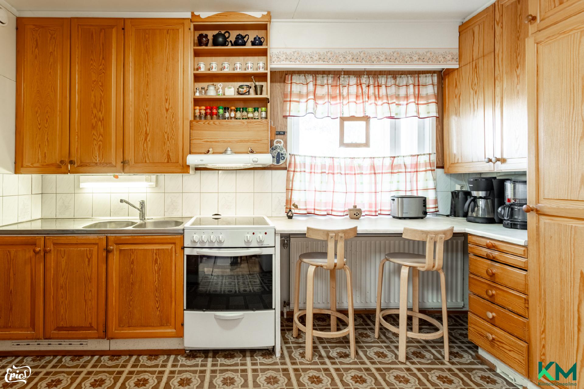 Poikkitie 10, Ryynikkä, Lempäälä