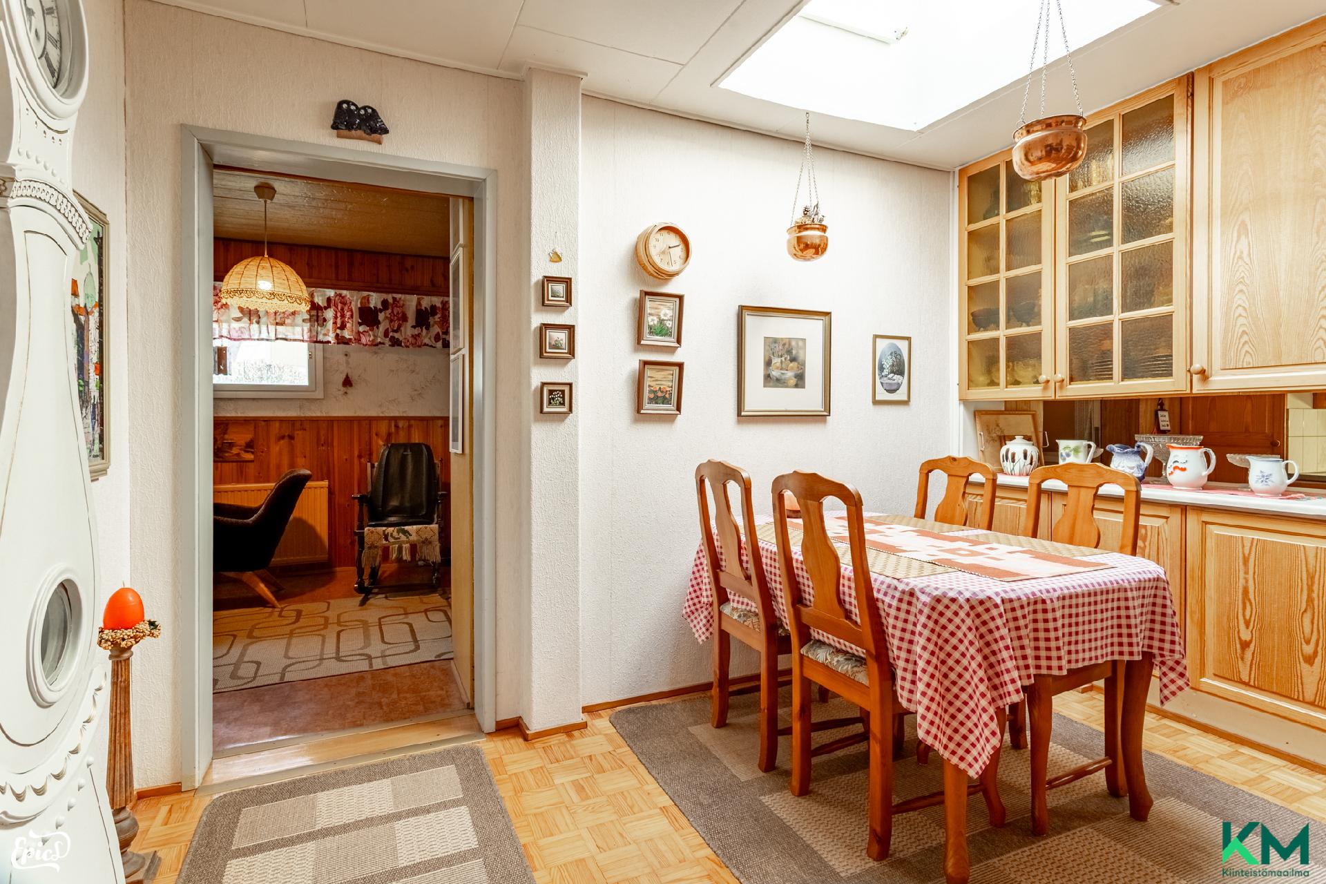 Poikkitie 10, Ryynikkä, Lempäälä