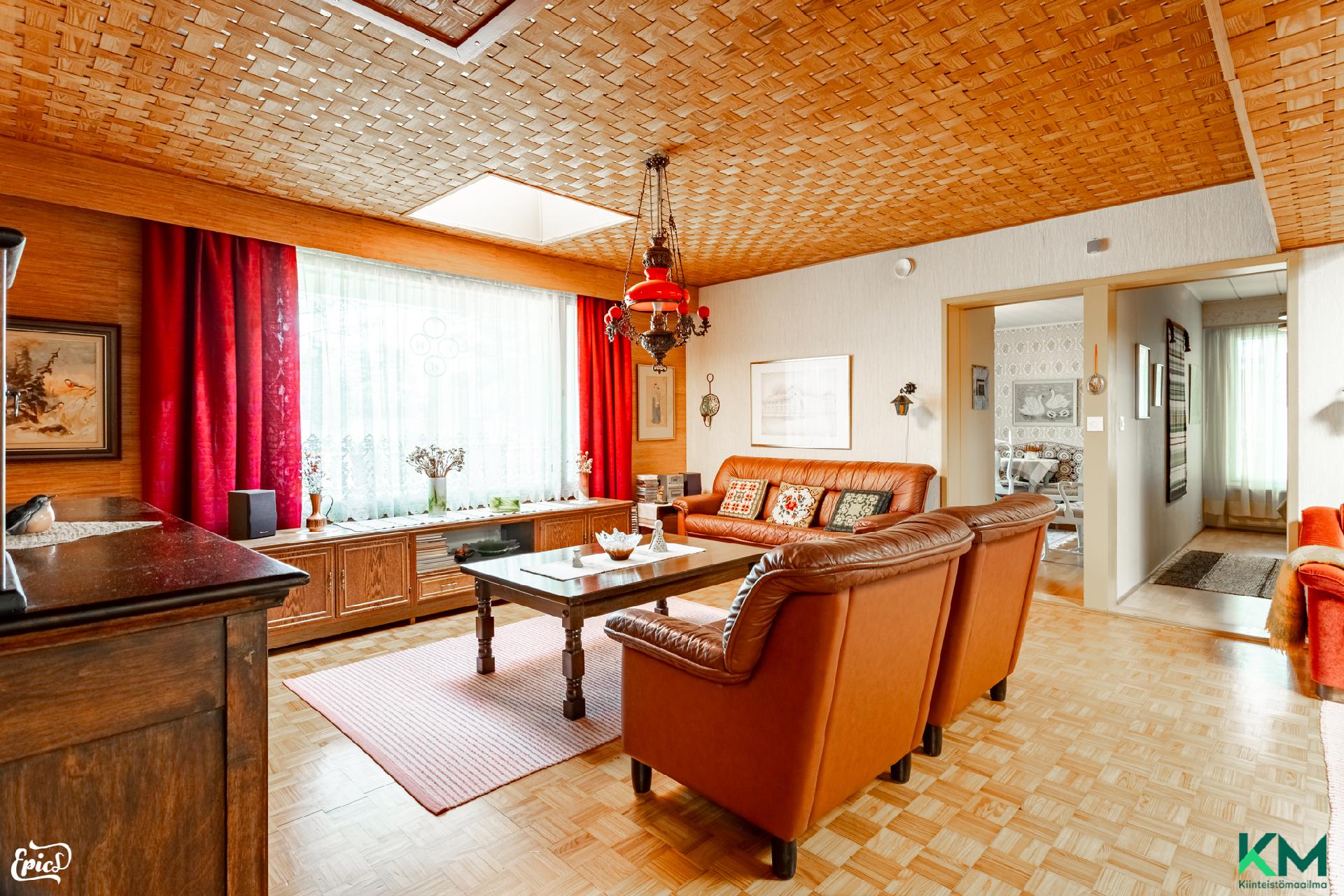 Poikkitie 10, Ryynikkä, Lempäälä