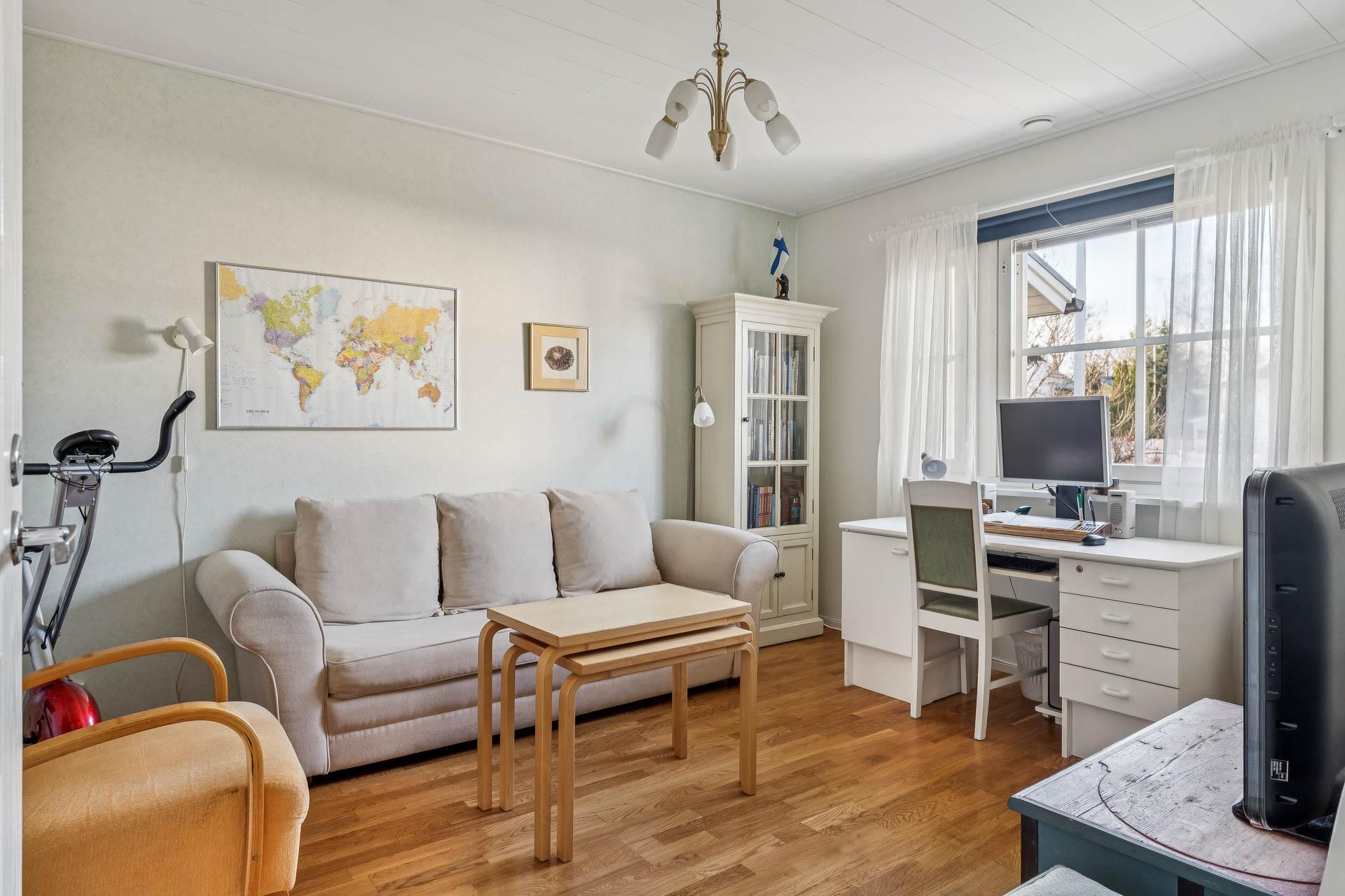 Sahatie 14, Puistola, Helsinki