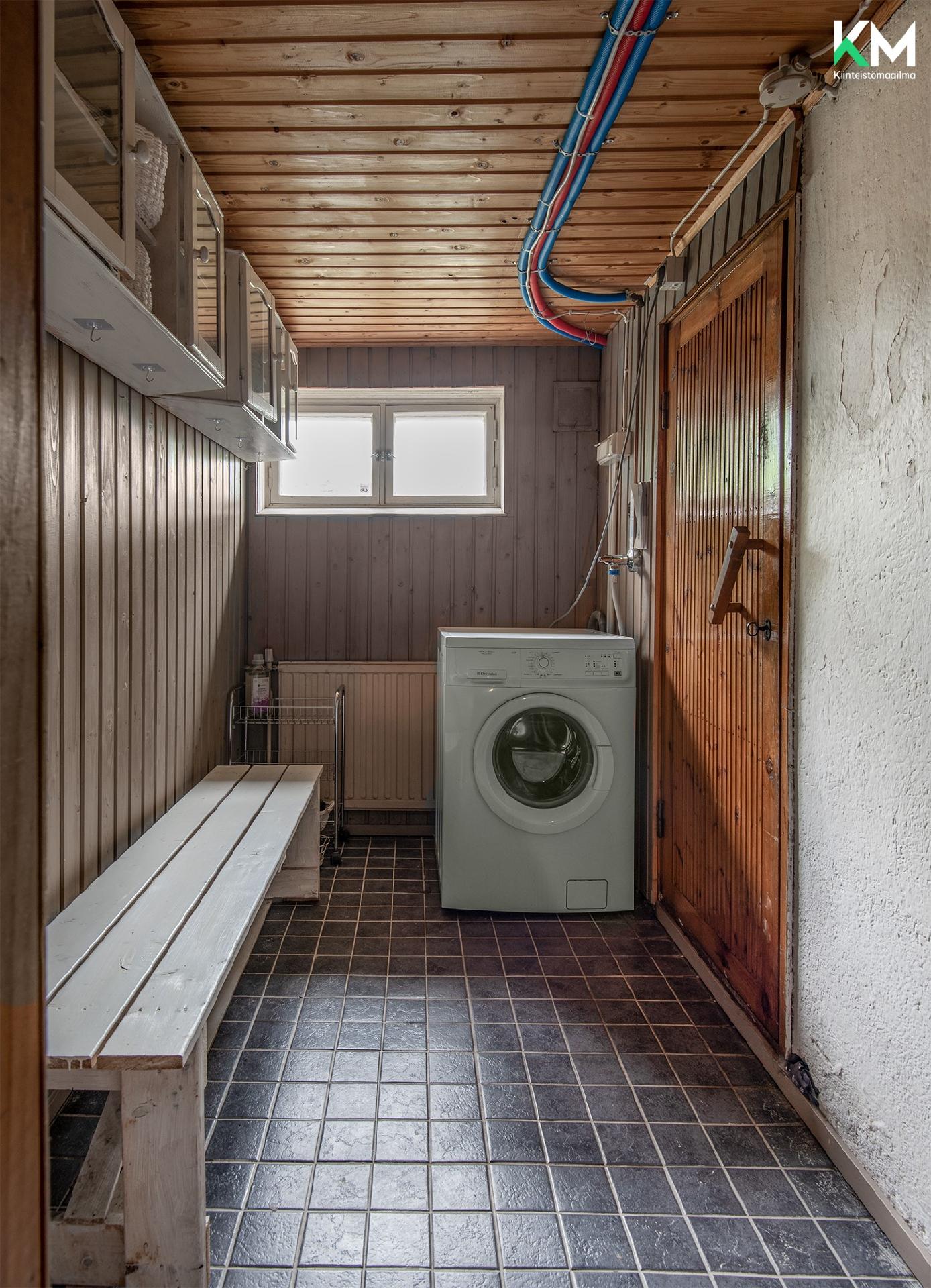 Putkimiehenkuja 8, Pläkkikaupunki, Turku