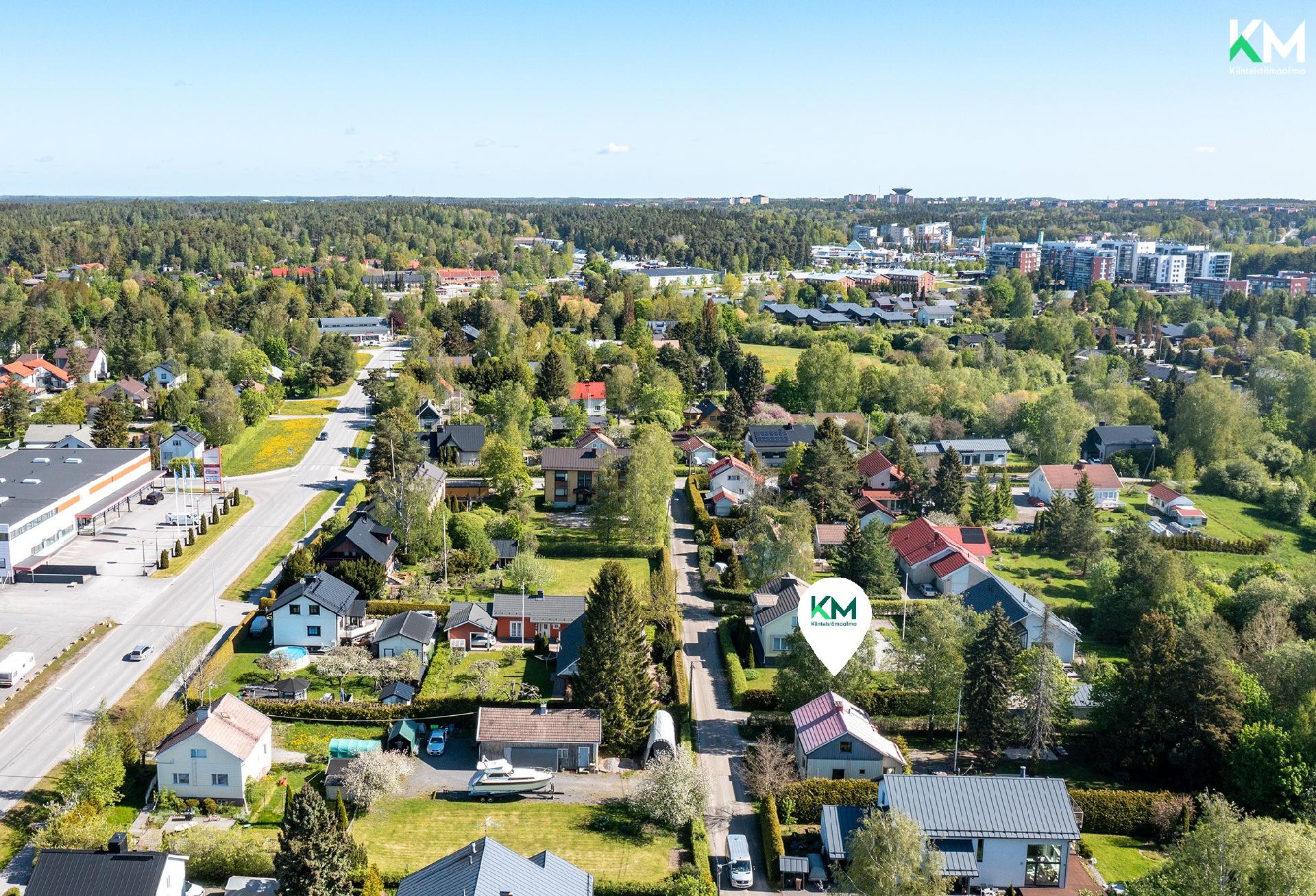 Putkimiehenkuja 8, Pläkkikaupunki, Turku