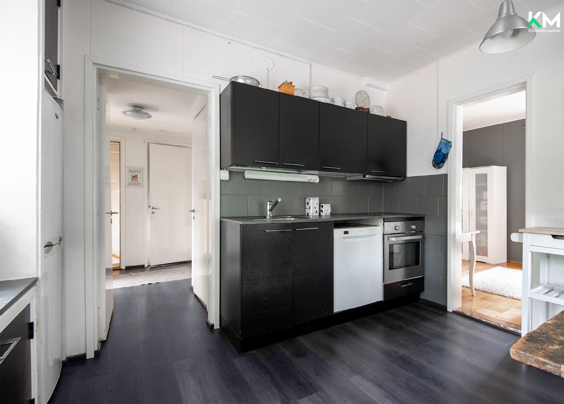 Putkimiehenkuja 8, Pläkkikaupunki, Turku