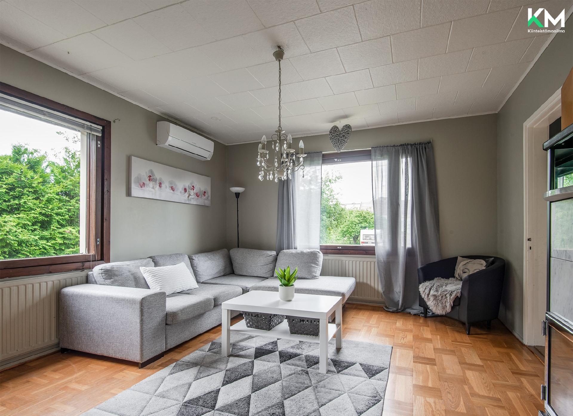 Putkimiehenkuja 8, Pläkkikaupunki, Turku